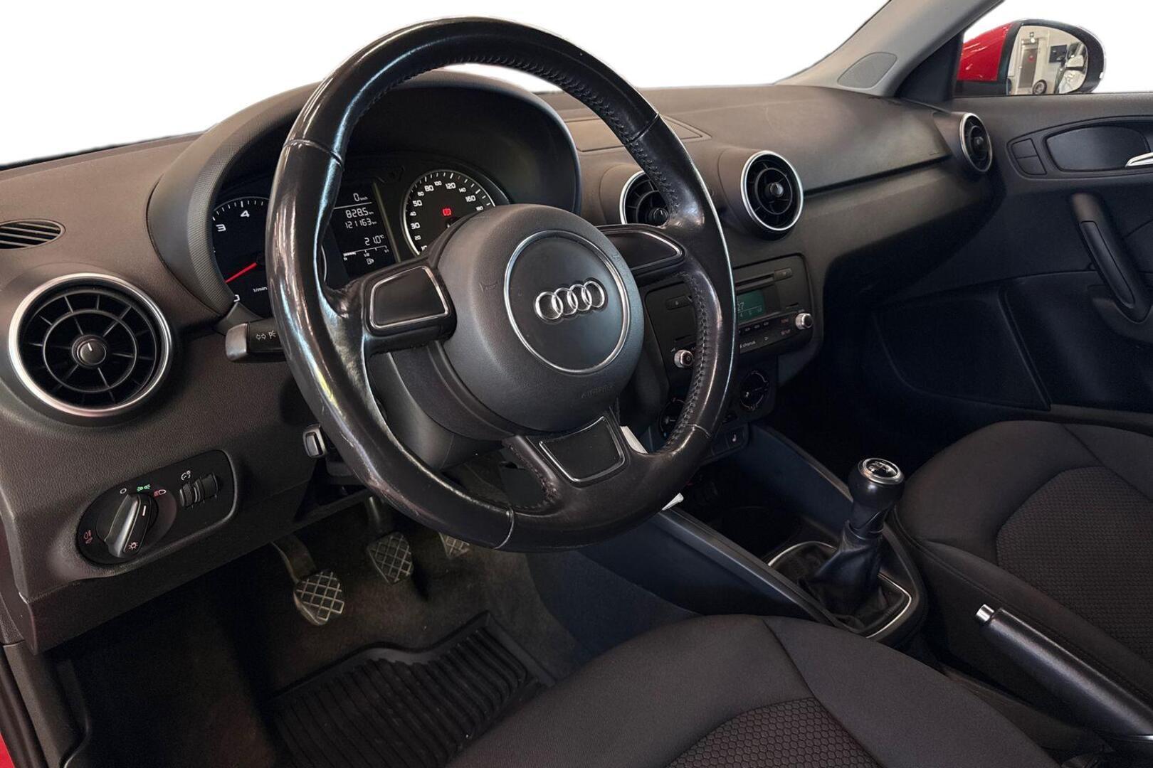 AUDI A1 2013