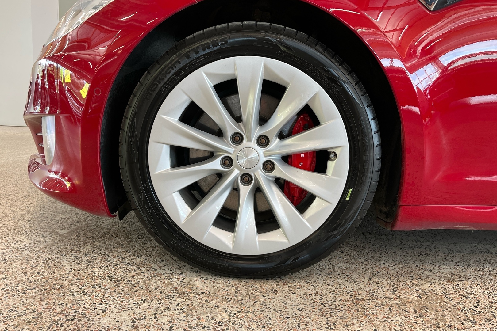 TESLA Model S 2018