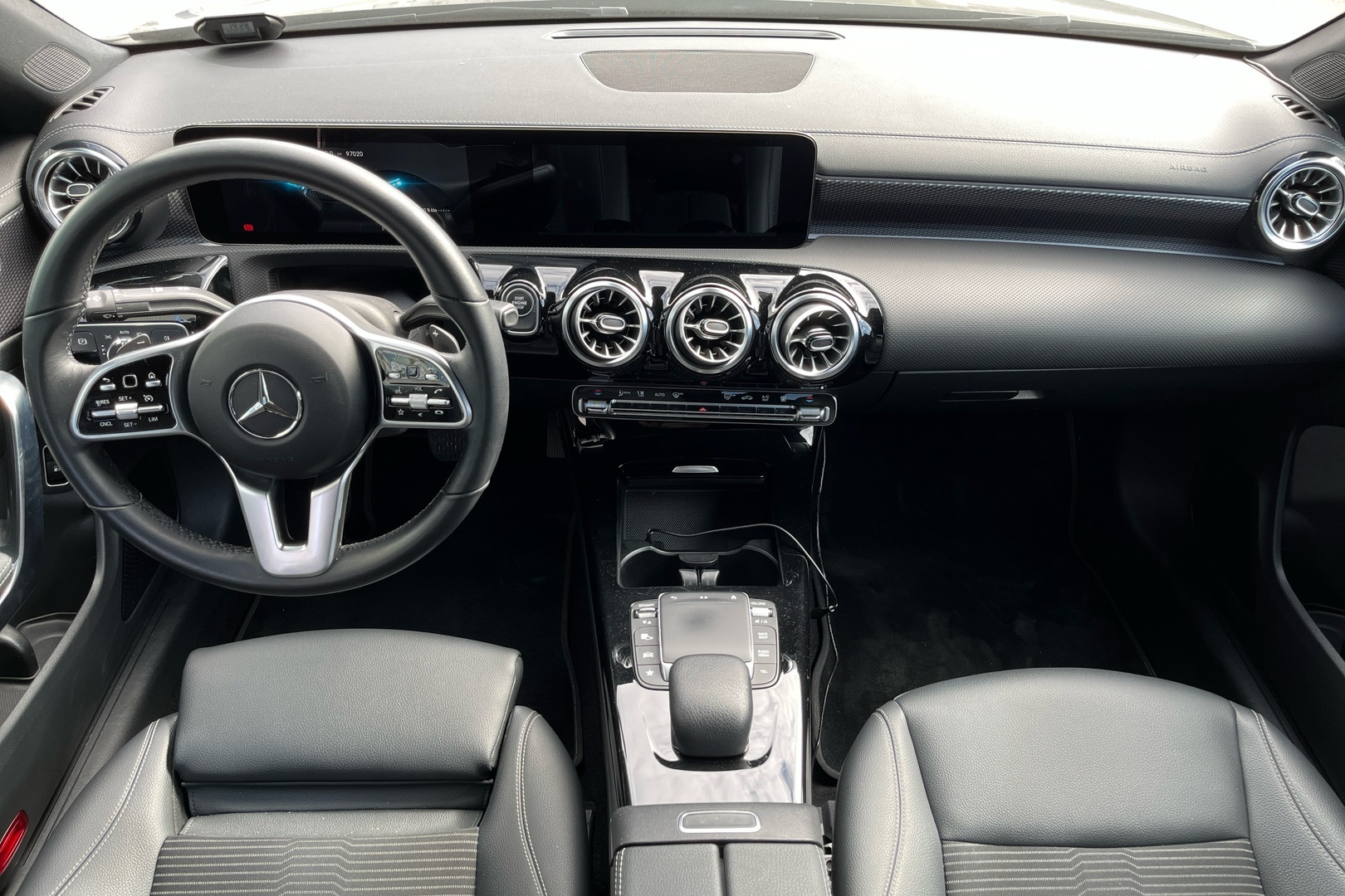 MERCEDES-BENZ CLA 2021