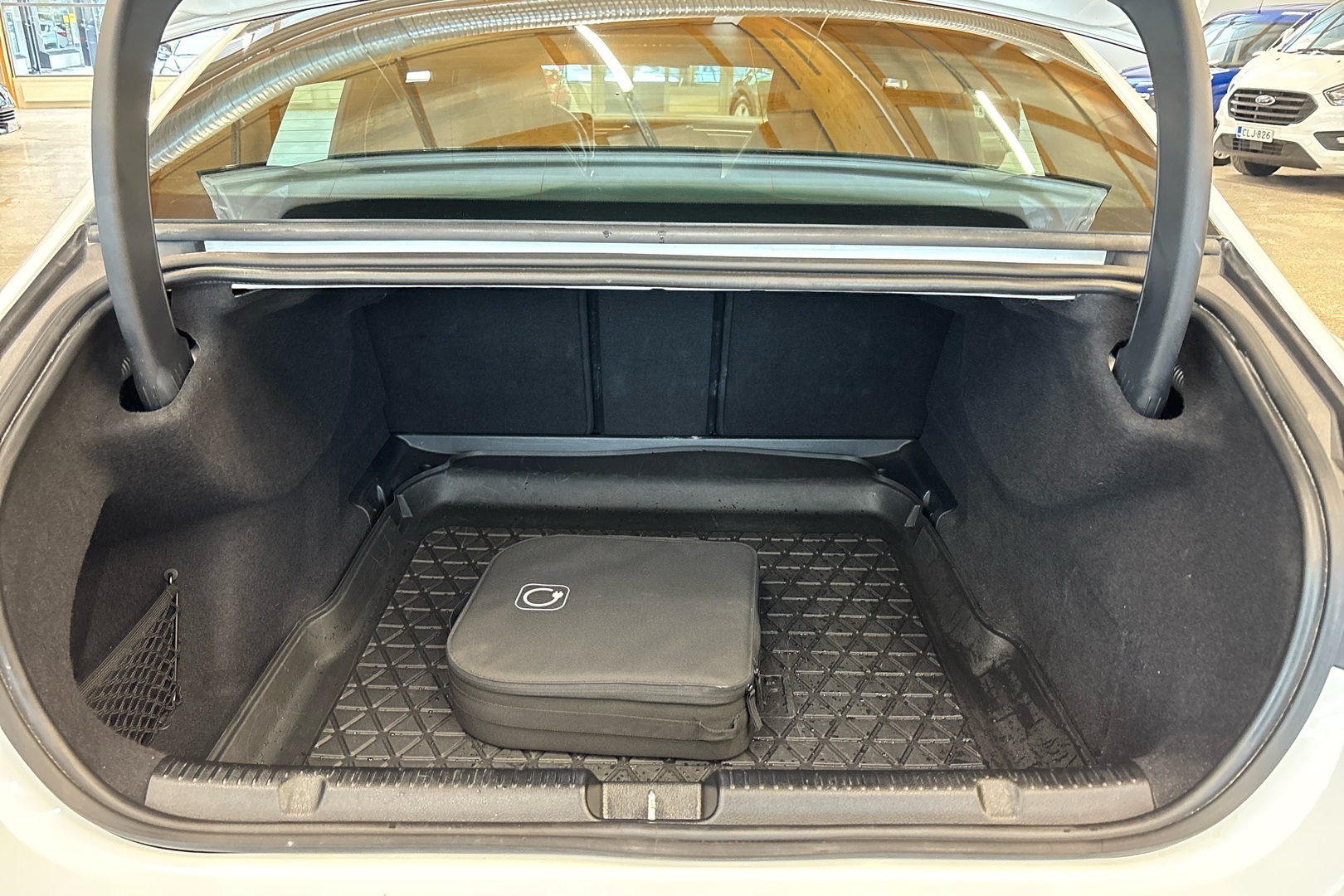 MERCEDES-BENZ EQE 2023