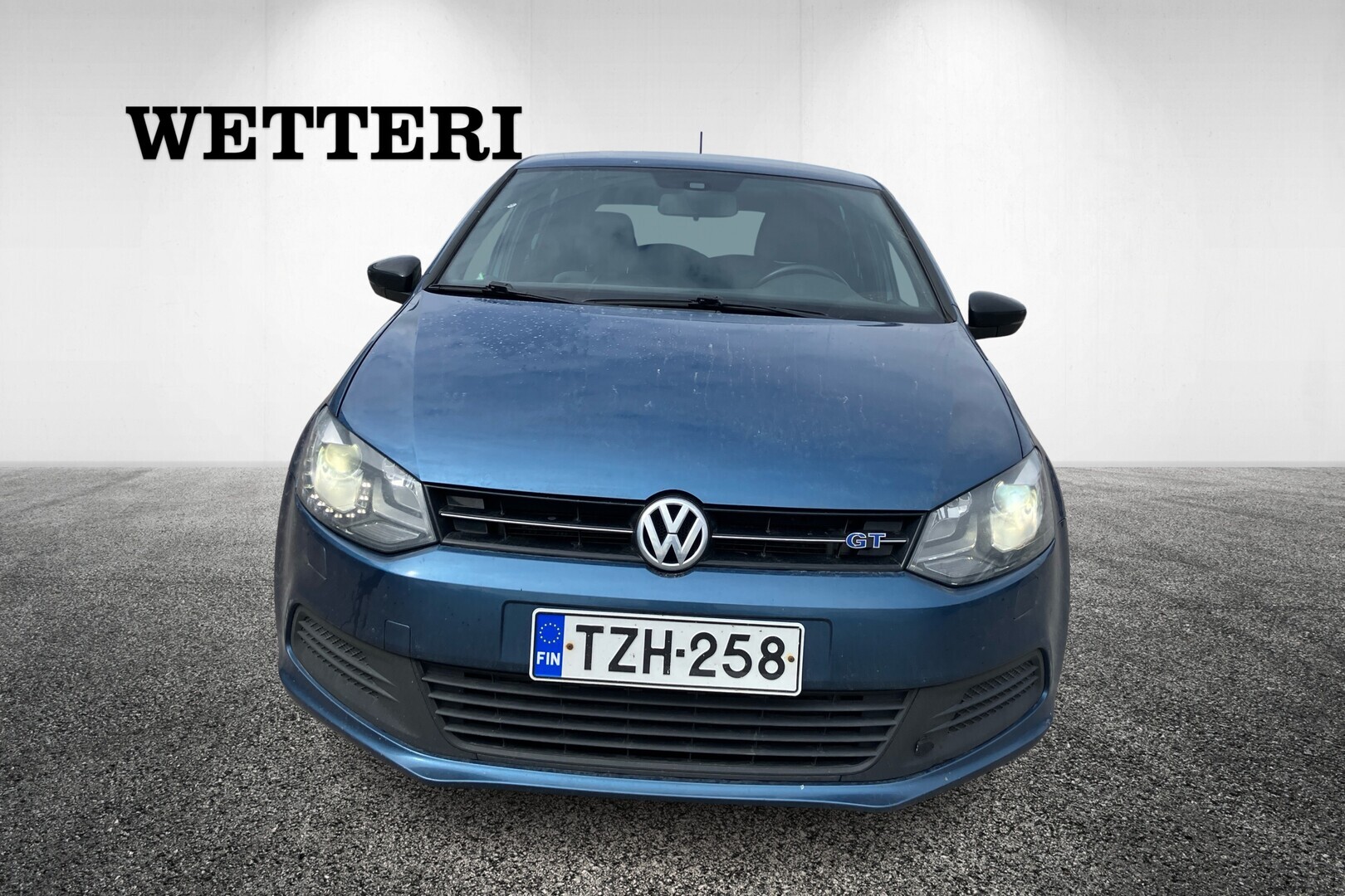 VOLKSWAGEN Polo 2014