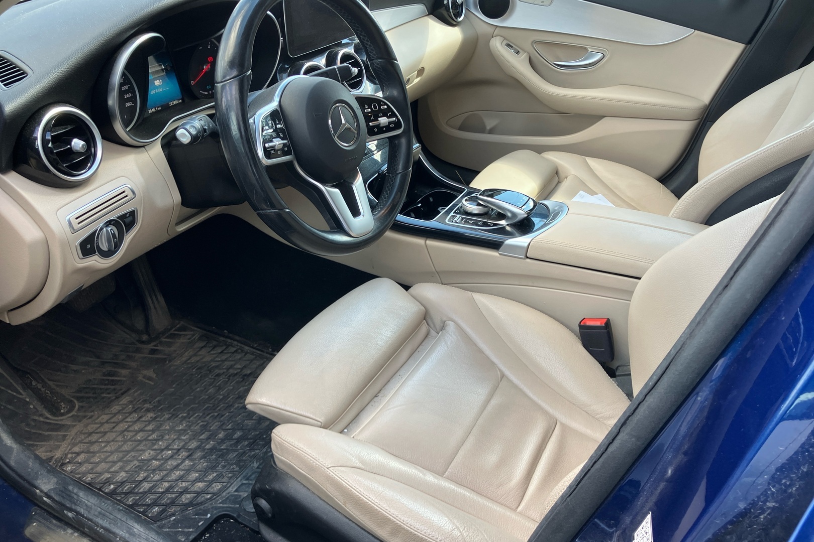 MERCEDES-BENZ C 2020