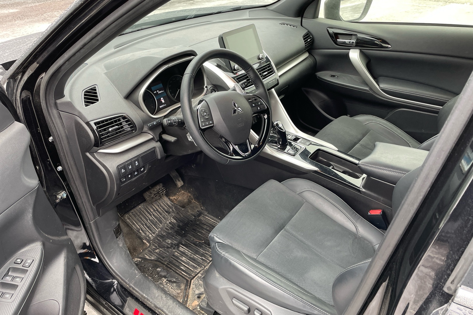 MITSUBISHI Eclipse Cross 2022