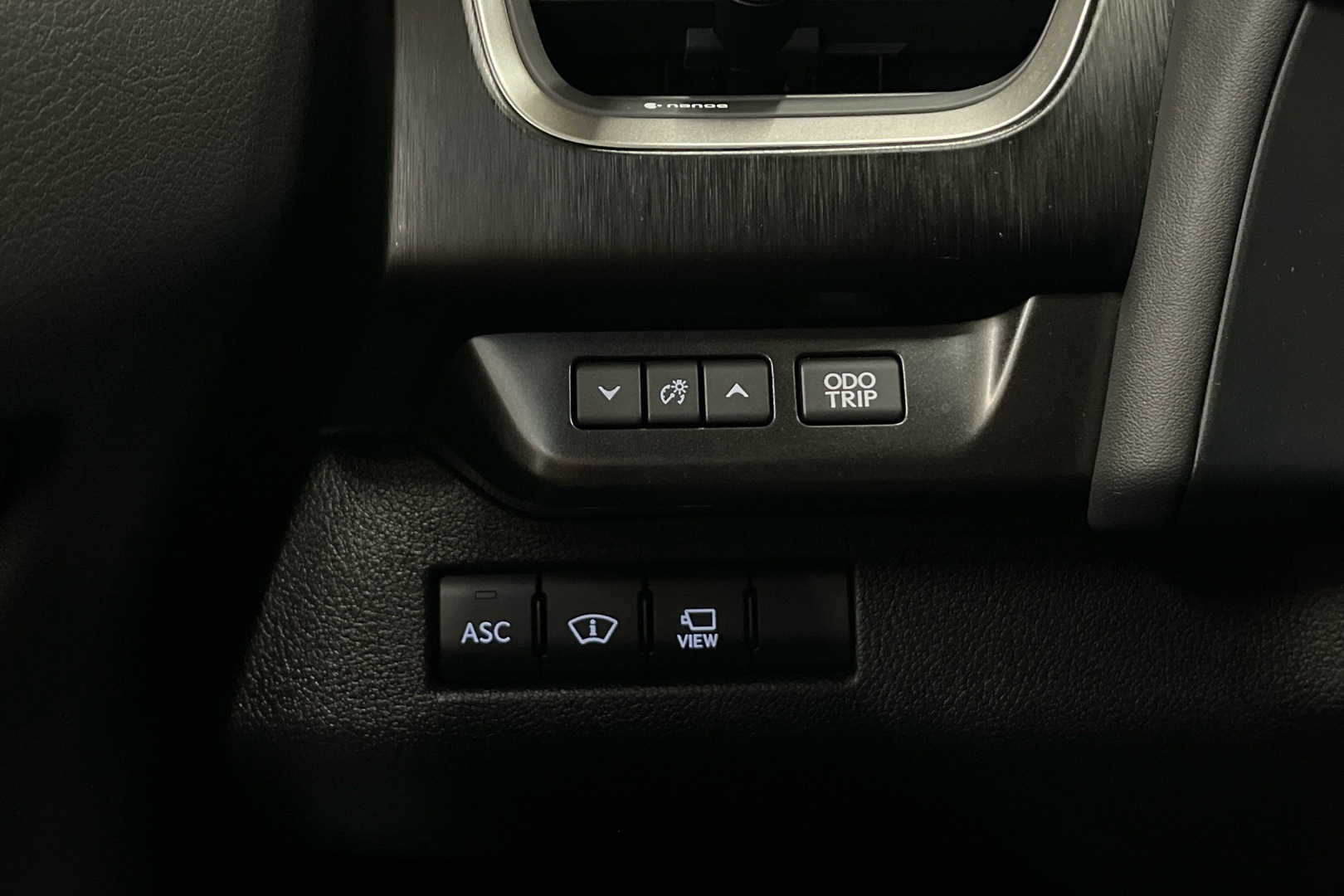LEXUS UX 2022