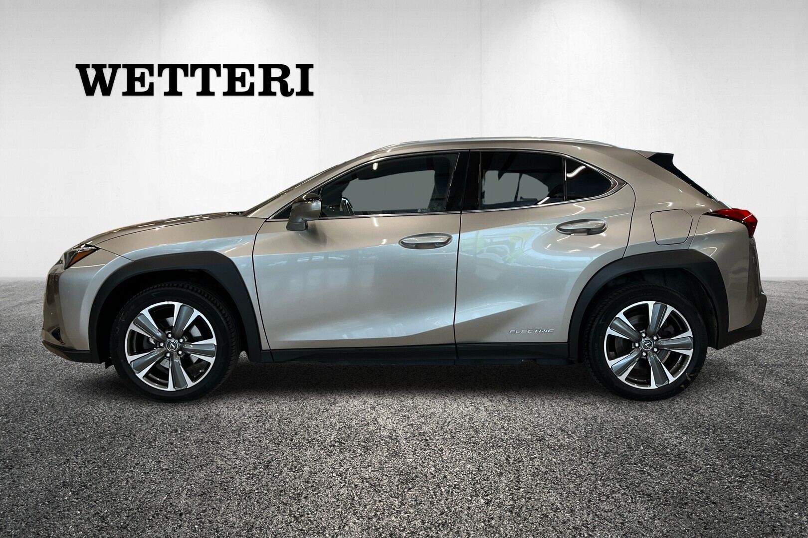 LEXUS UX 2022