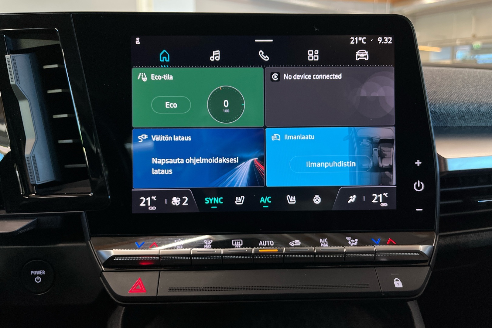 RENAULT Megane 2023