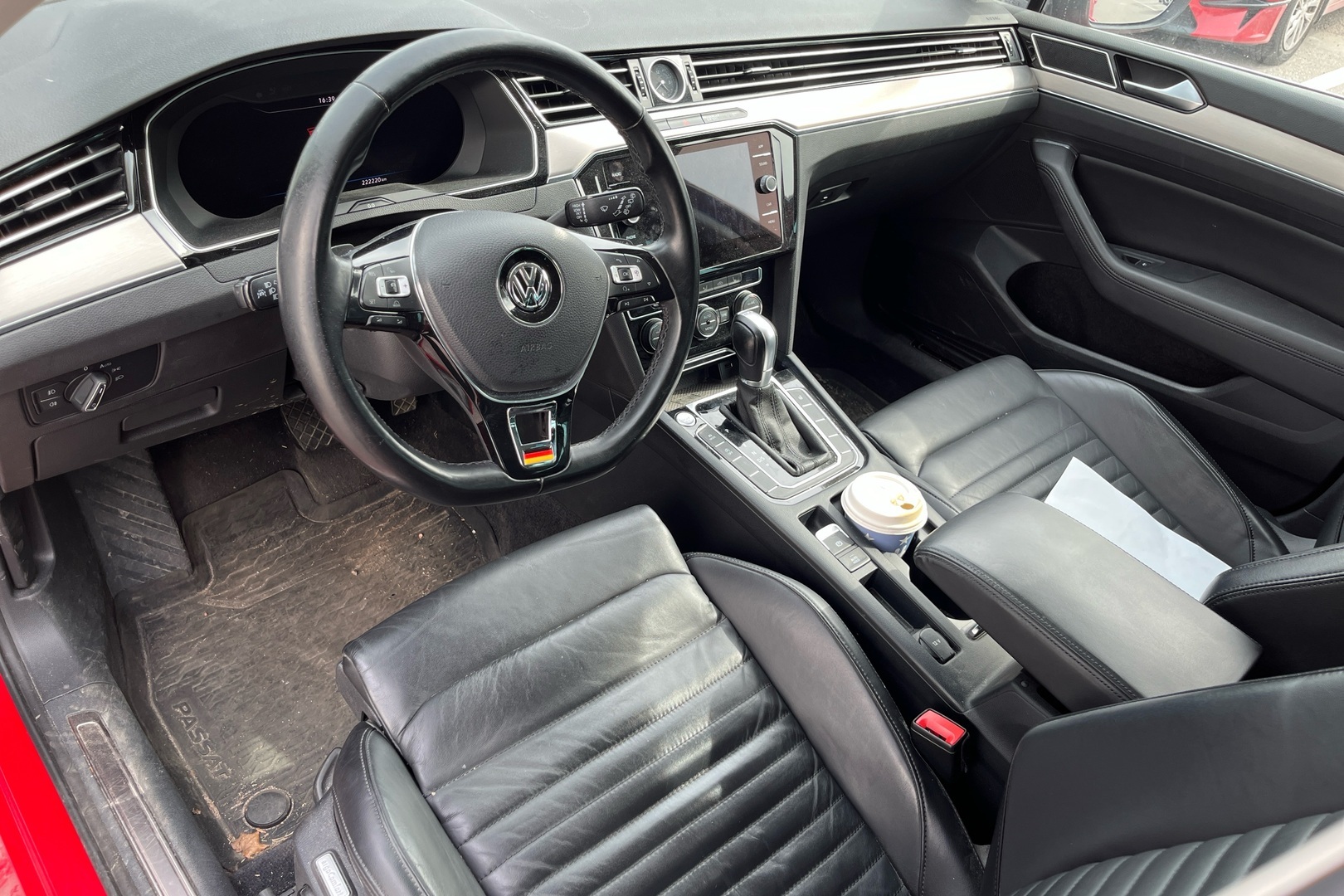 VOLKSWAGEN Passat 2019