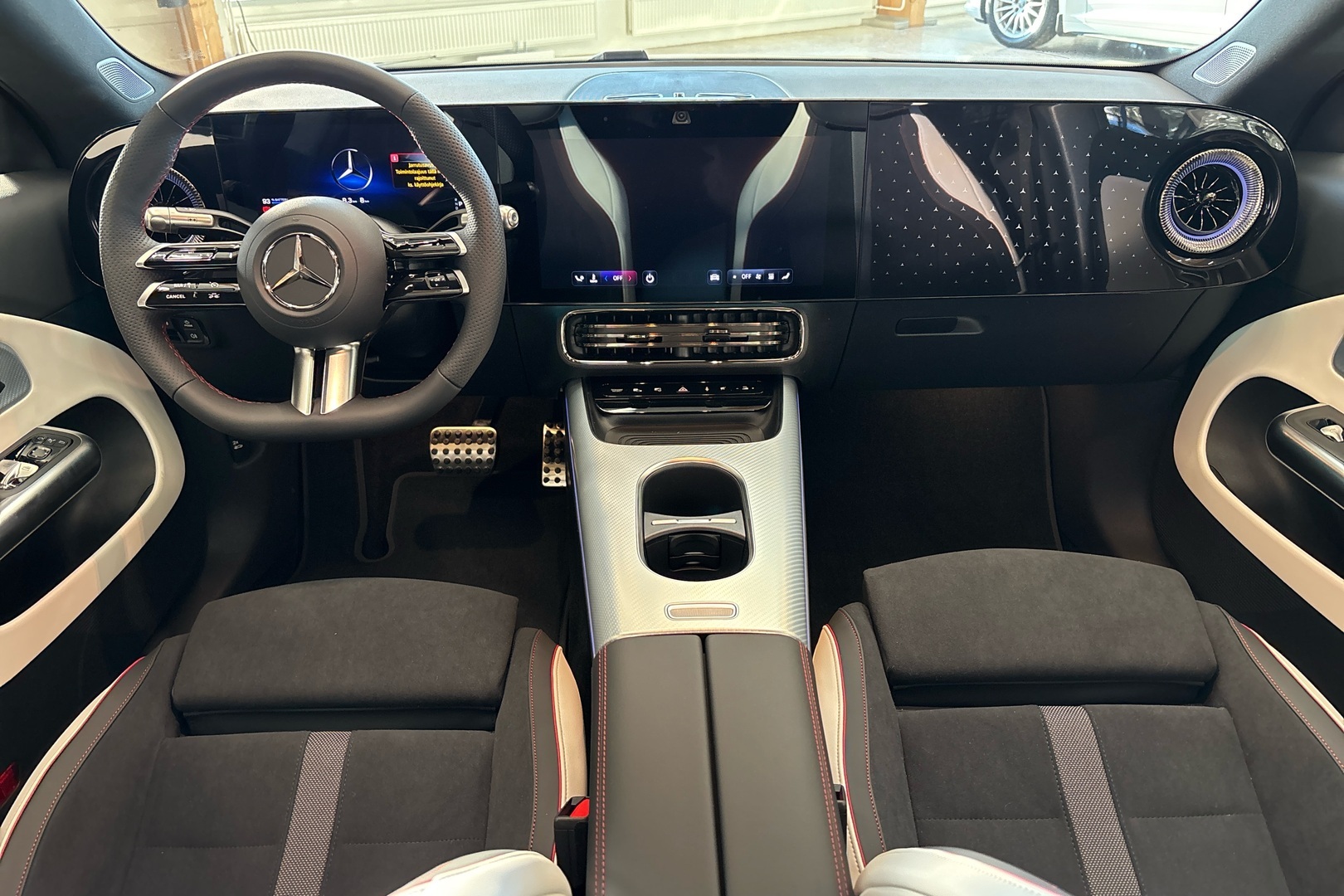 MERCEDES-BENZ CLA 2026