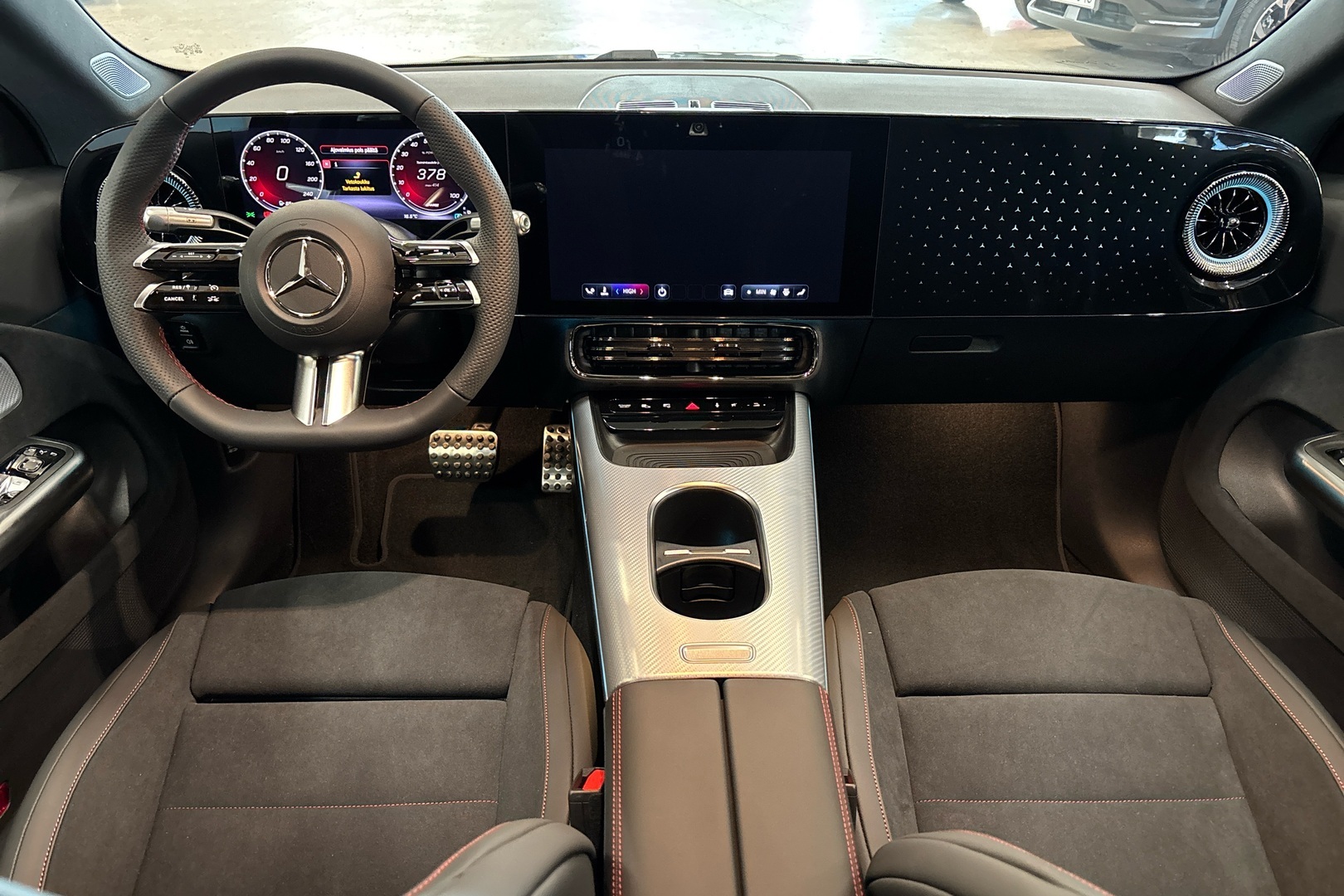 MERCEDES-BENZ CLA 2026