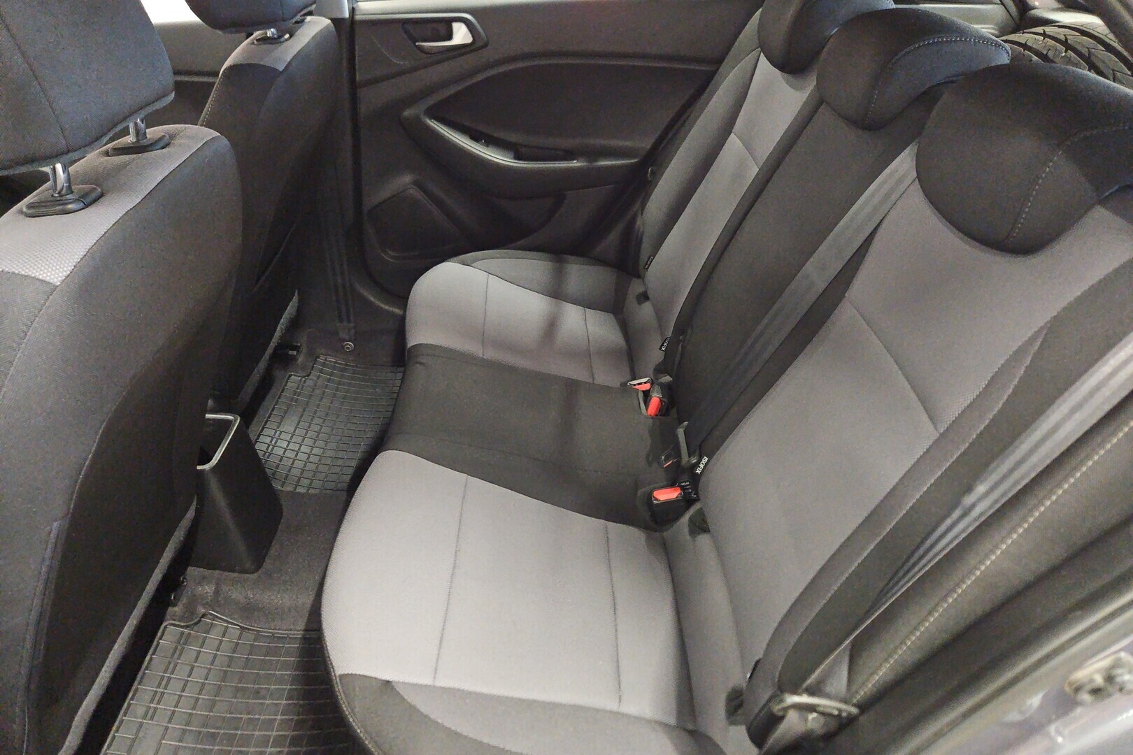 HYUNDAI i20 Hatchback 2018