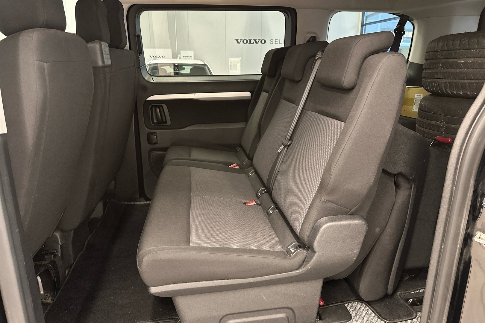 PEUGEOT Traveller 2018