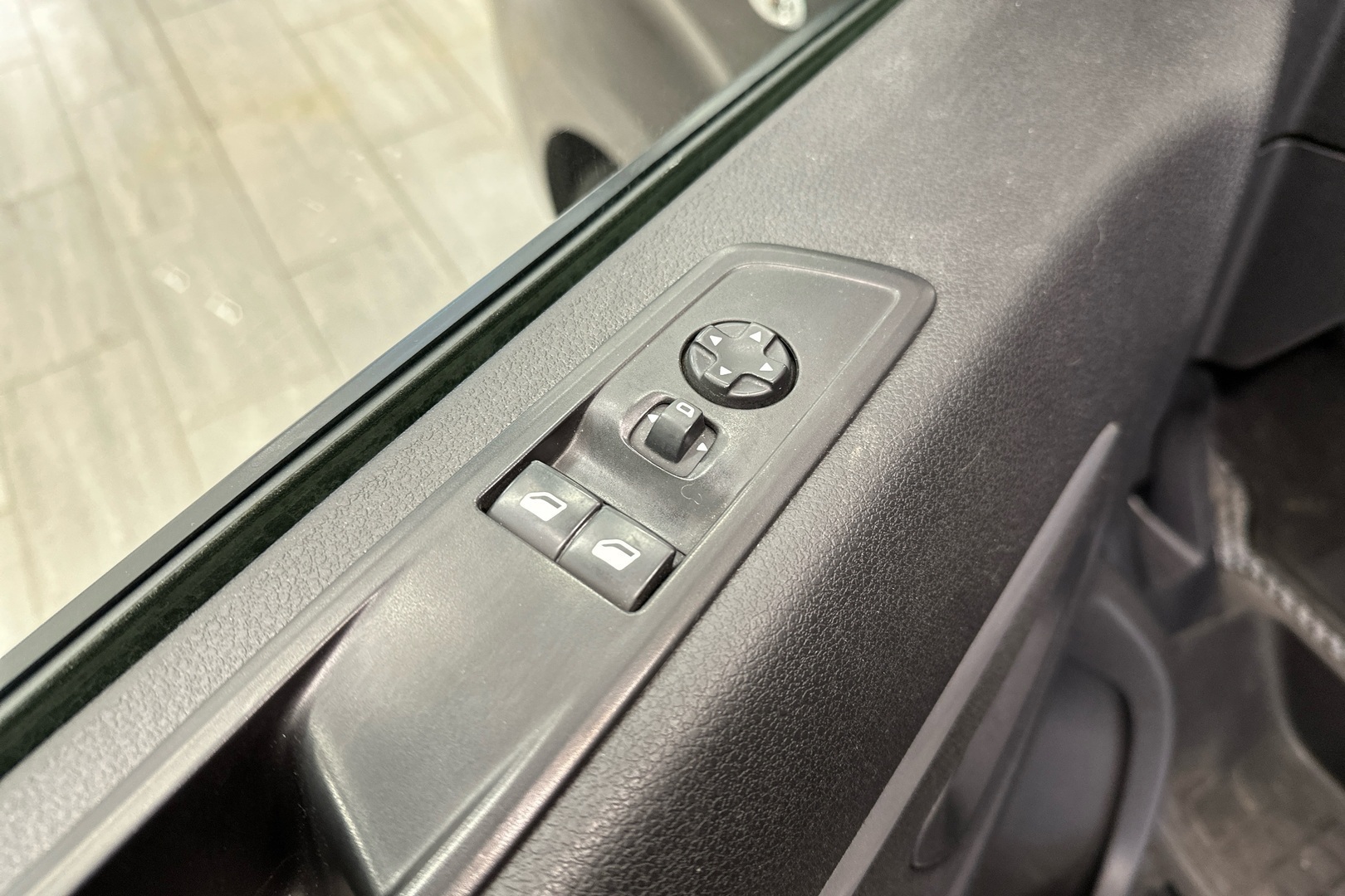 PEUGEOT Traveller 2018