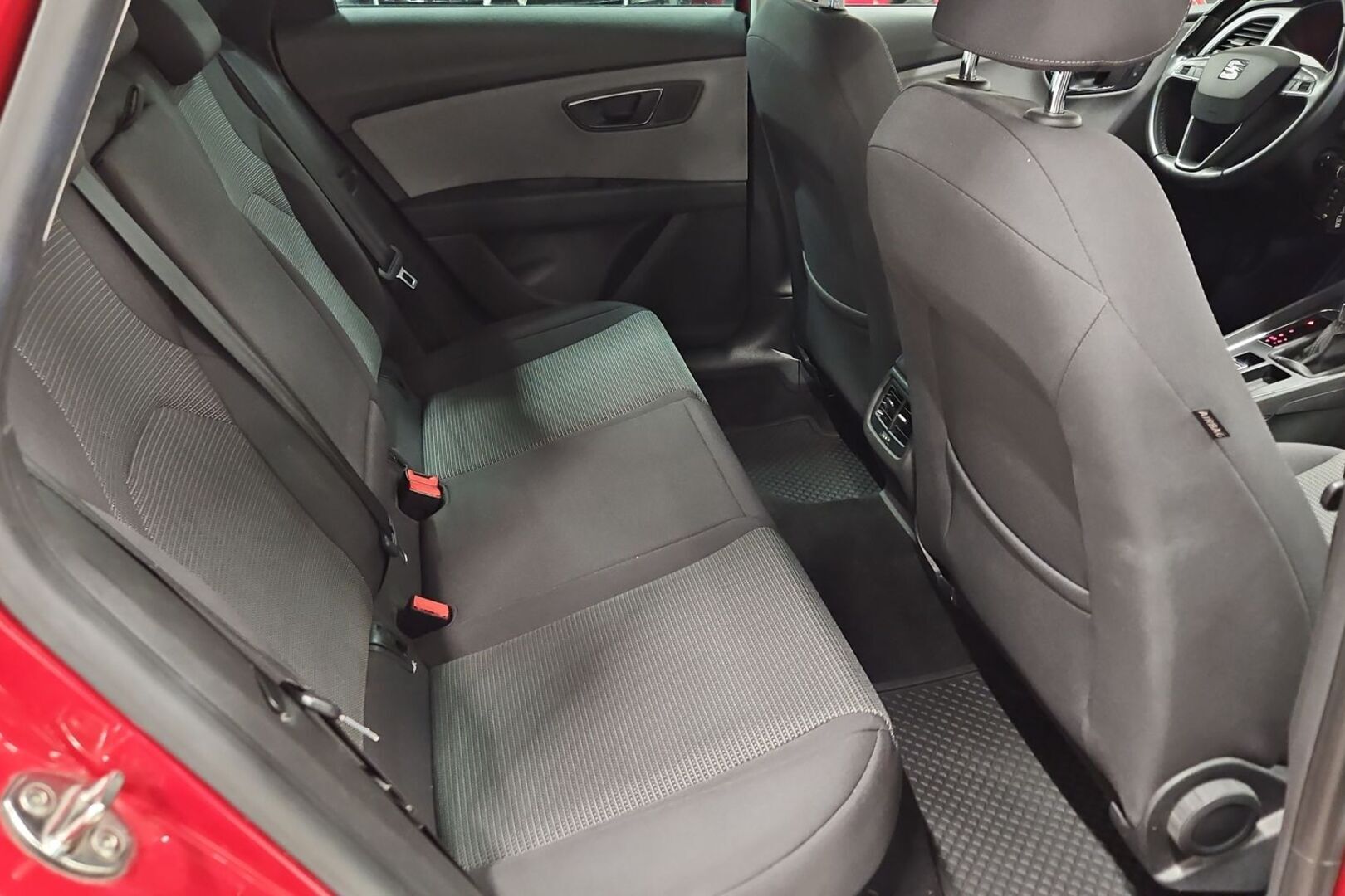 SEAT Leon ST 18
