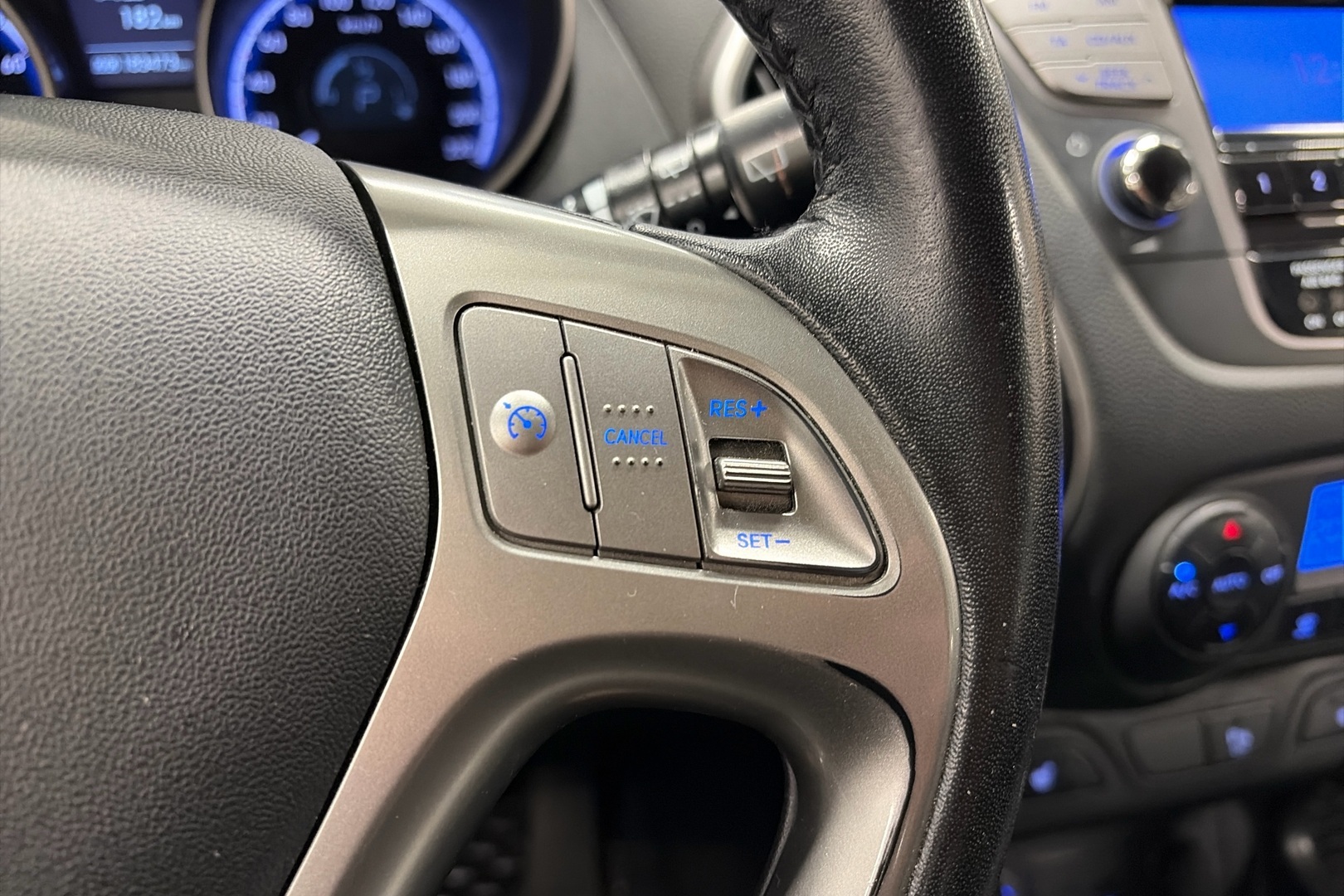 HYUNDAI ix35 2011