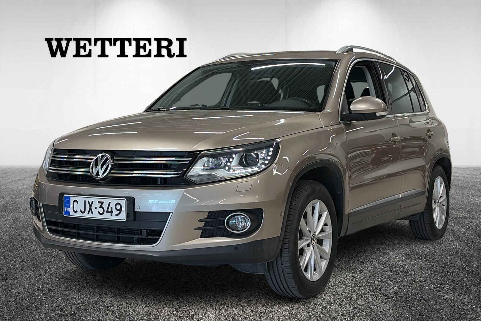 VOLKSWAGEN Tiguan 2015