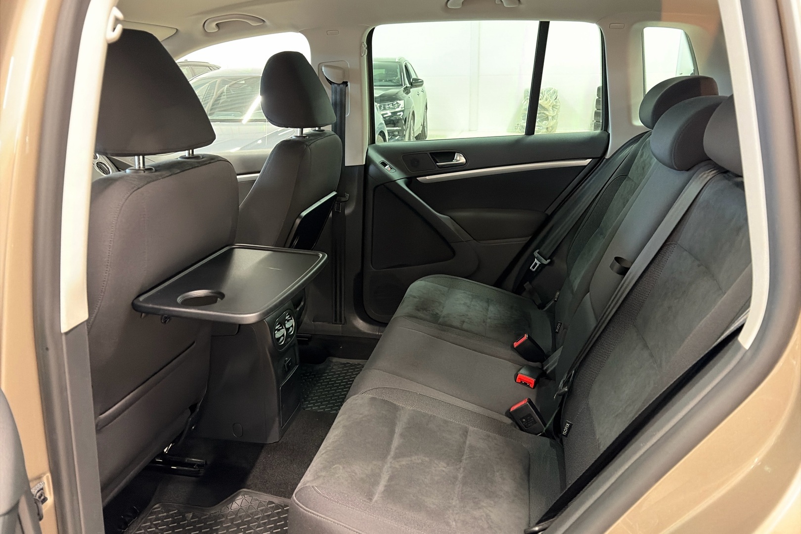 VOLKSWAGEN Tiguan 2015