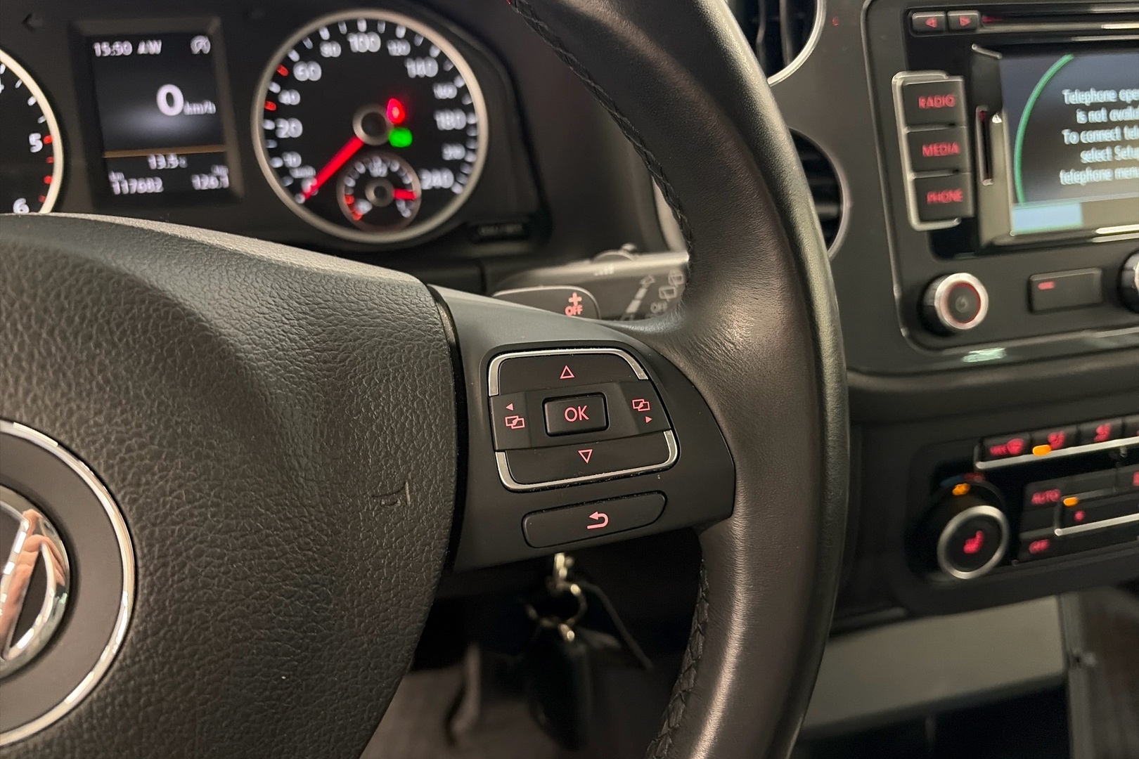 VOLKSWAGEN Tiguan 2015