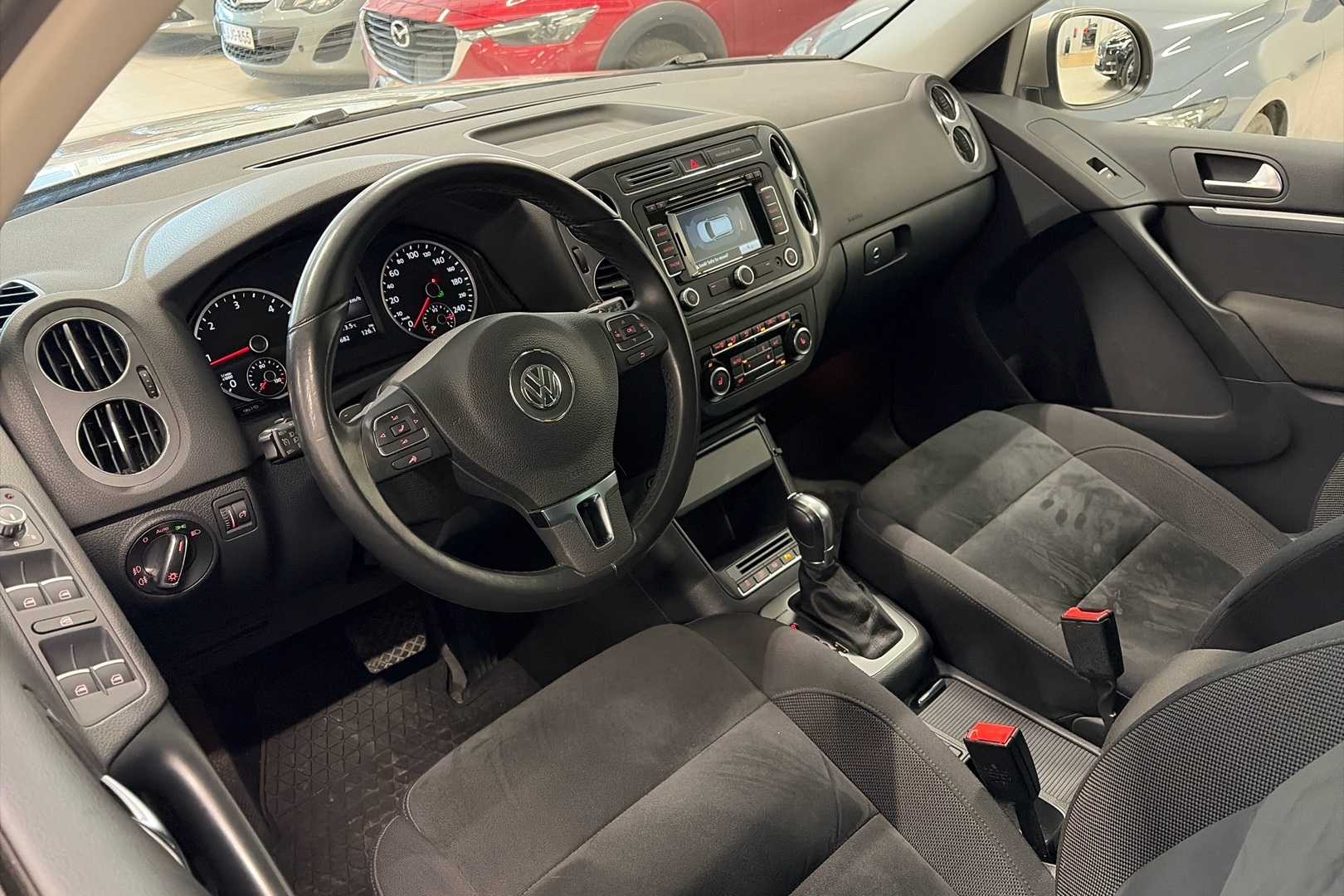 VOLKSWAGEN Tiguan 2015