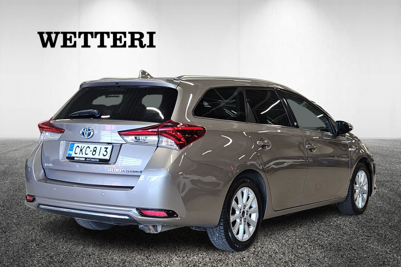 TOYOTA Auris 2015