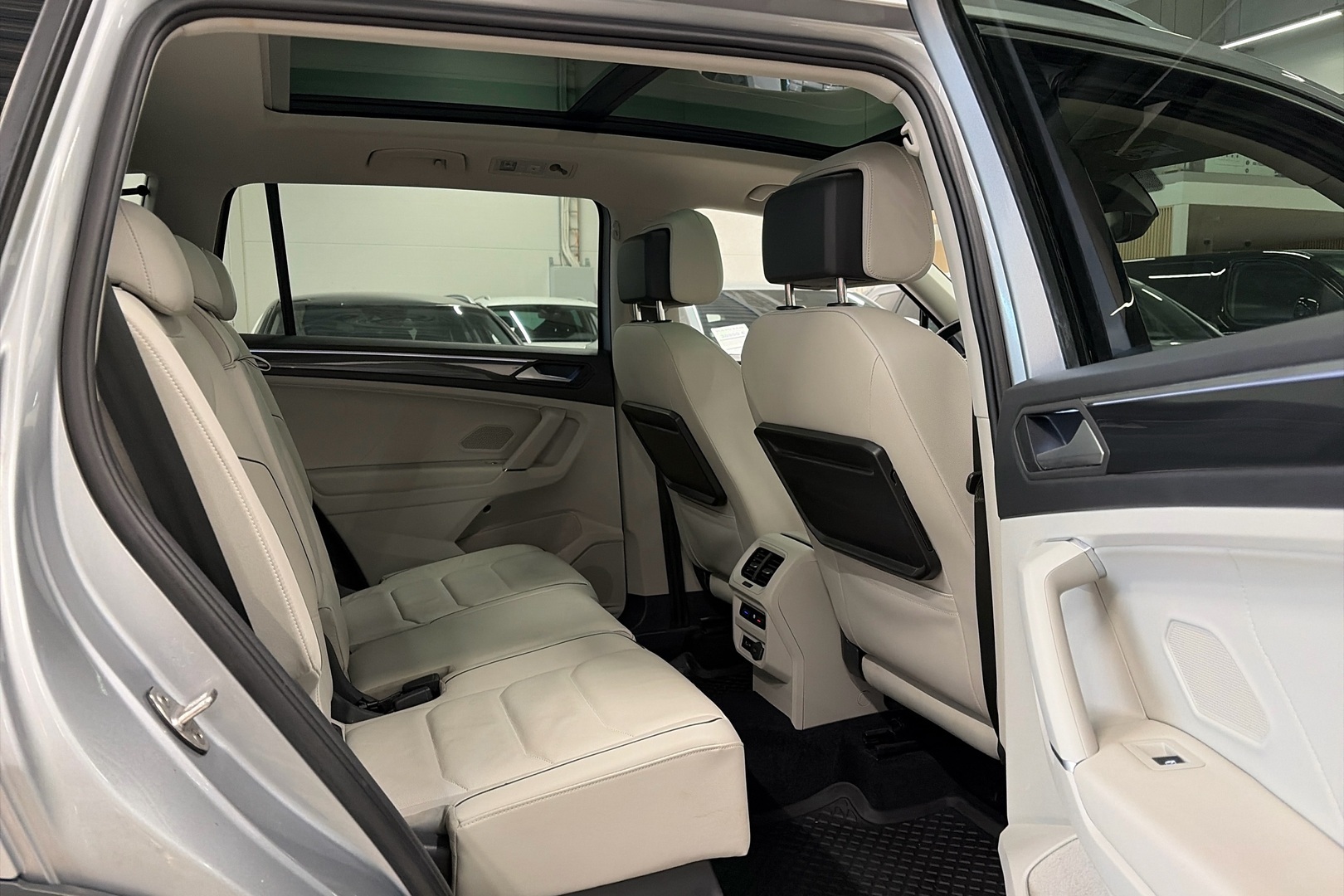 VOLKSWAGEN Tiguan Allspace 2019