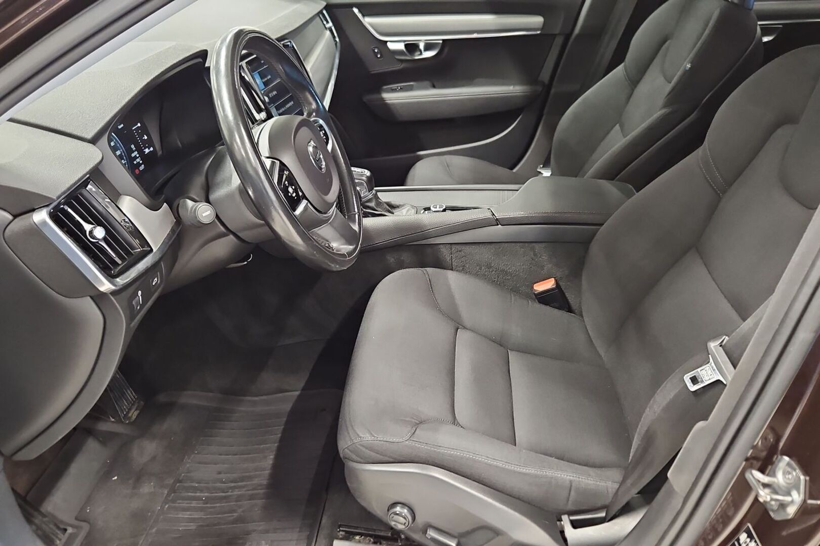 VOLVO V90 2017