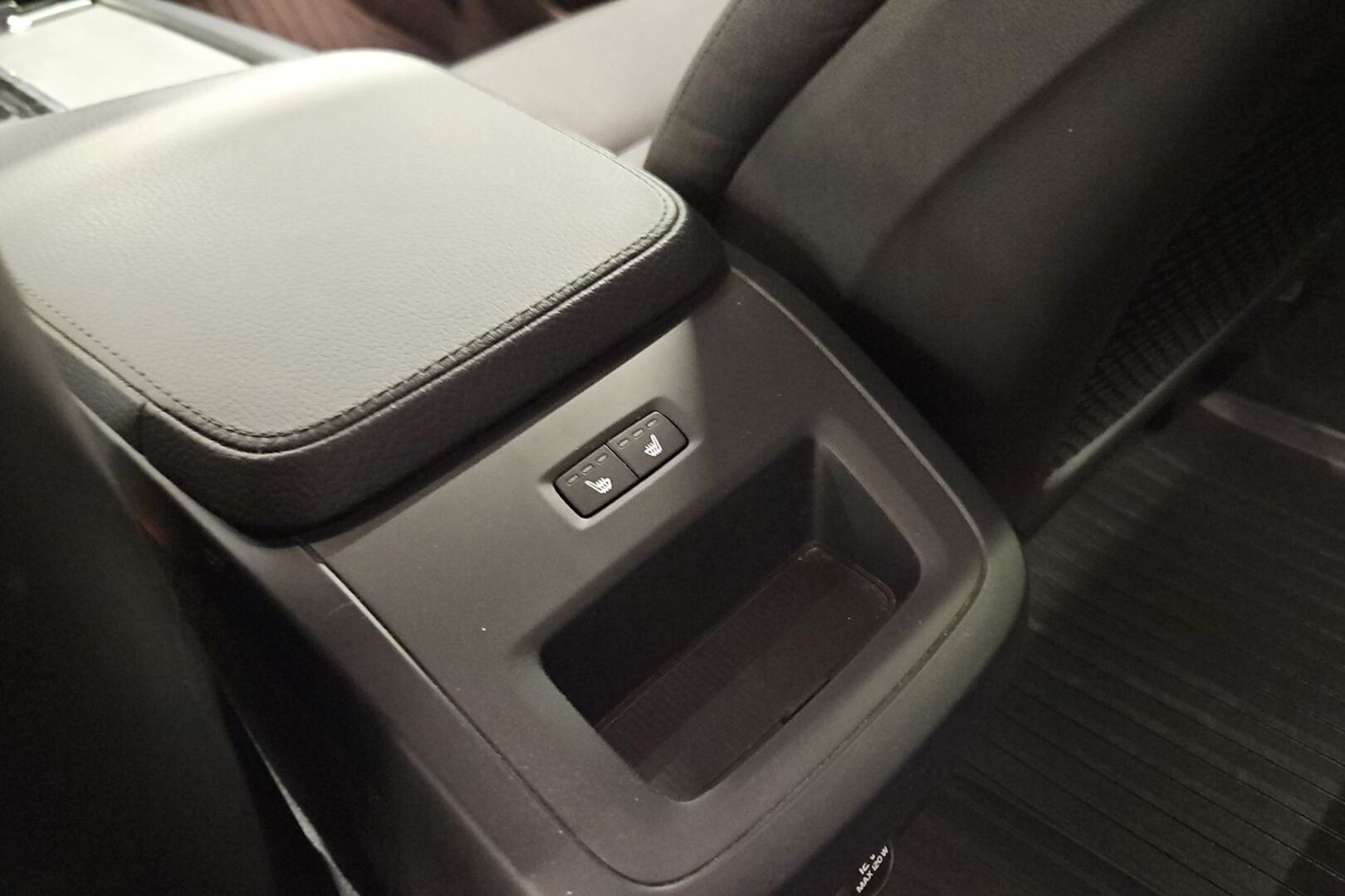 VOLVO V90 2017
