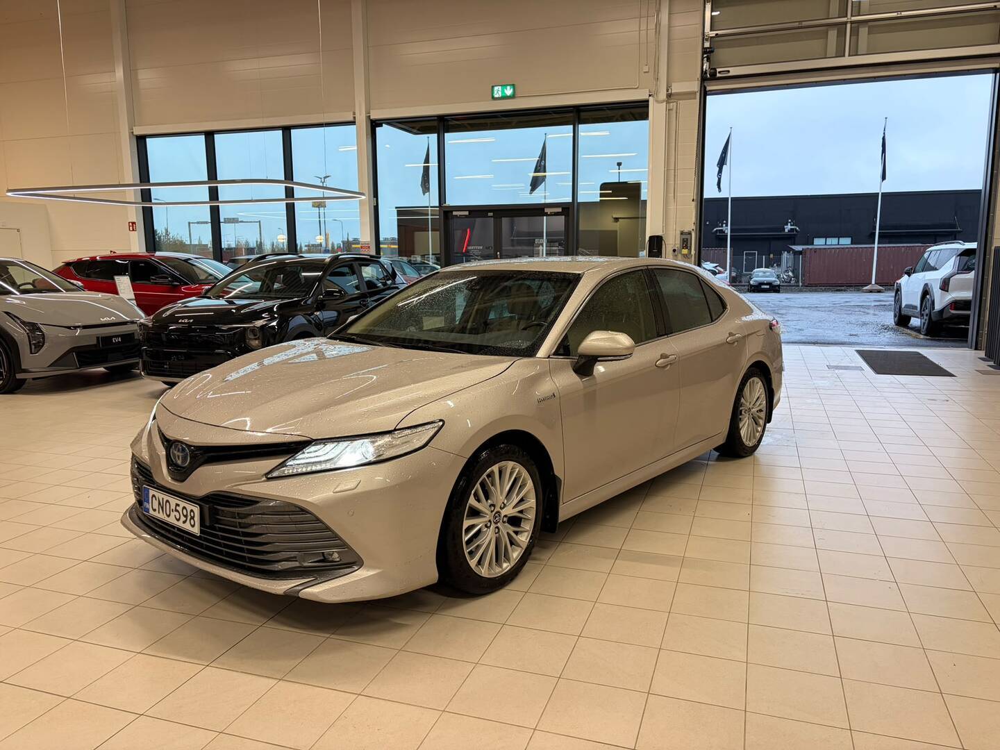 TOYOTA Camry 2019