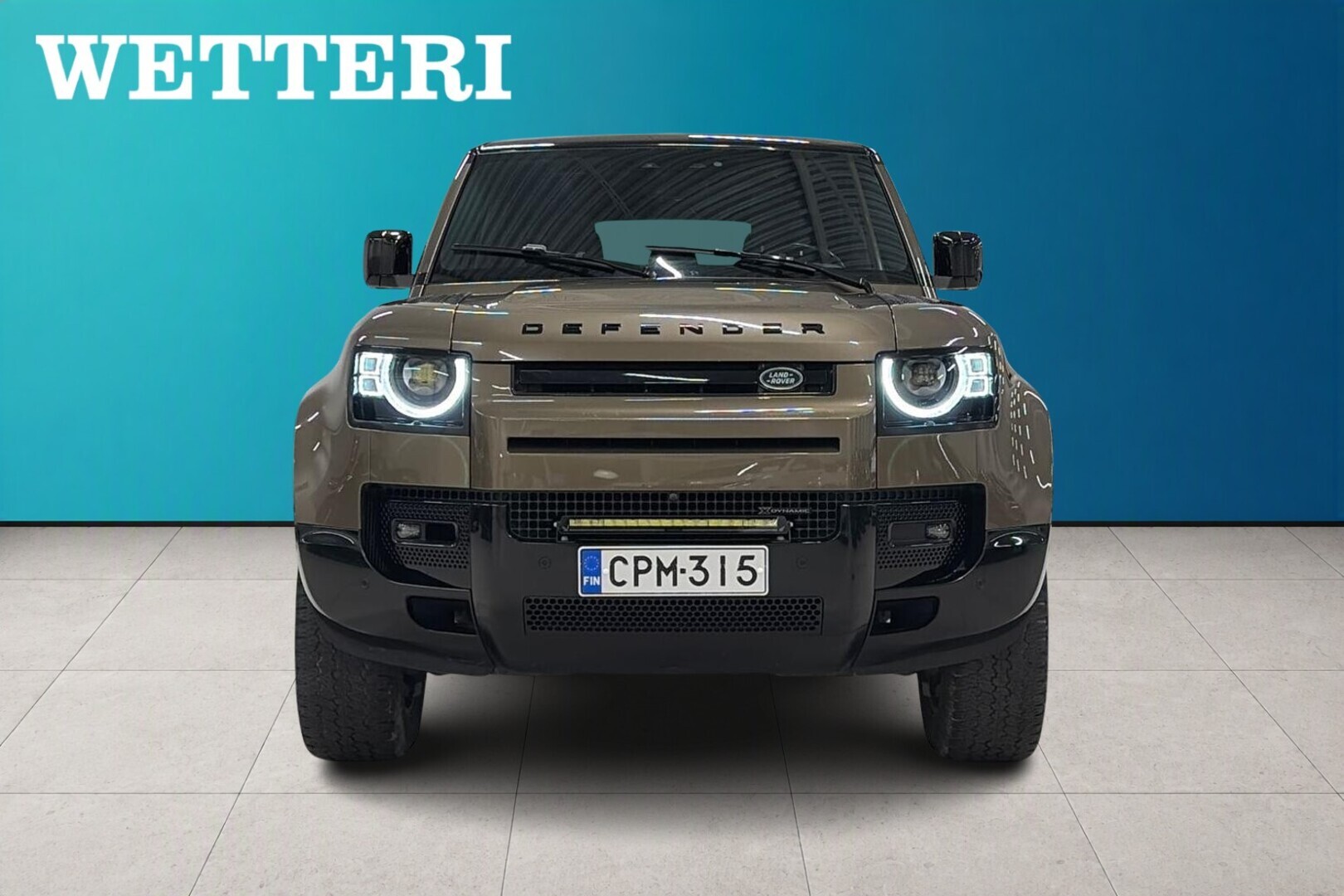 LAND ROVER Defender 2