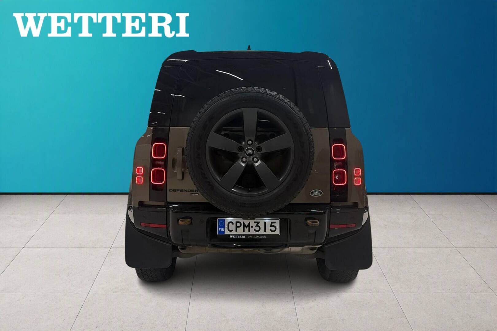 LAND ROVER Defender 6