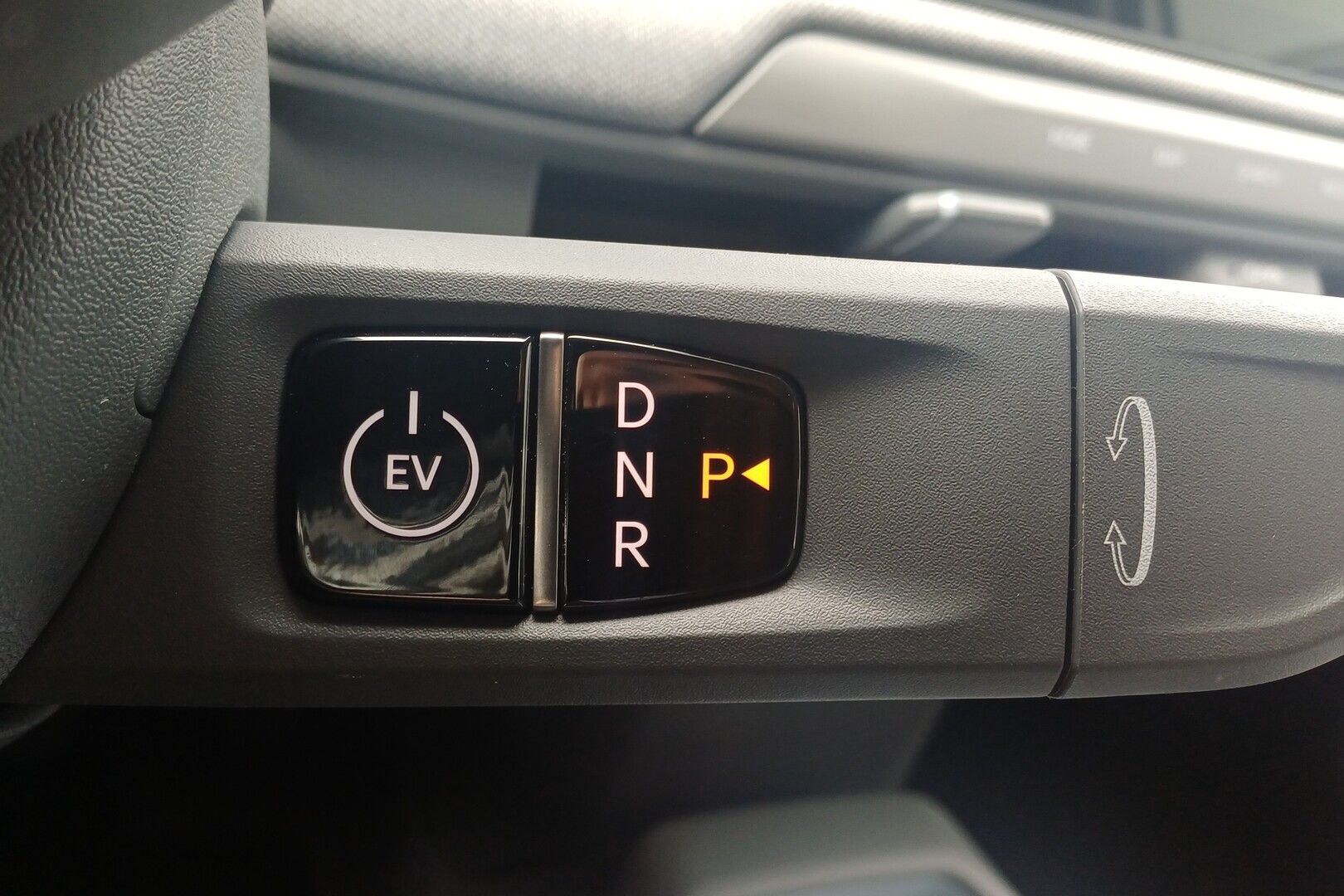 KIA EV3 16