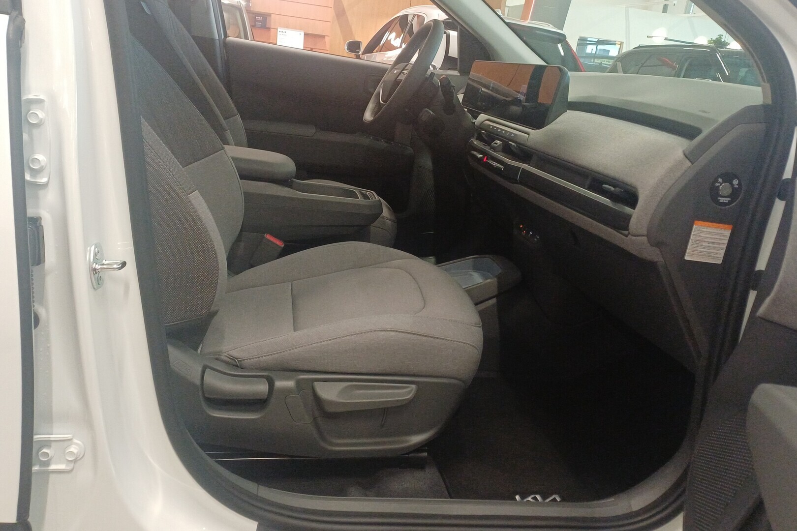 KIA EV3 22