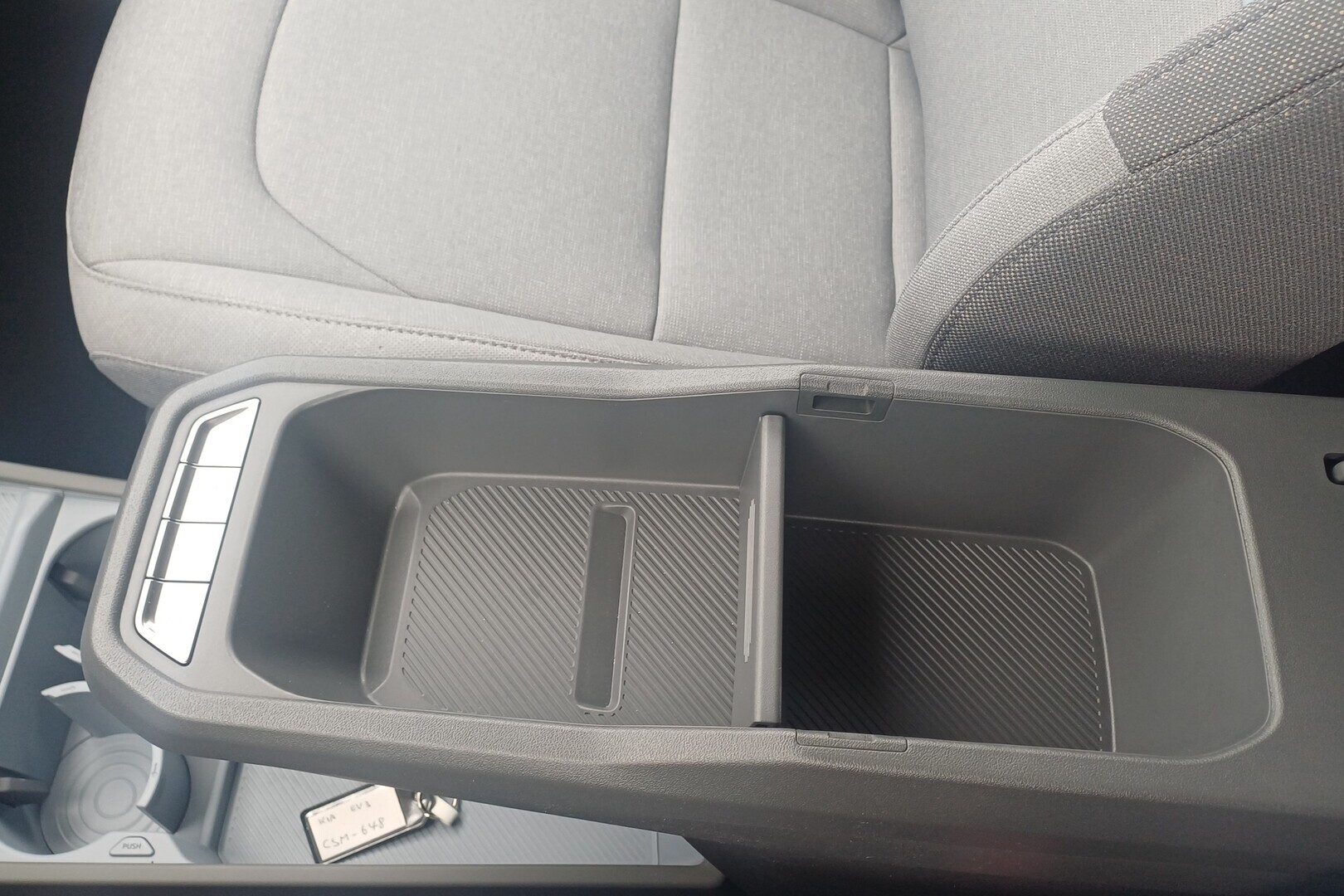 KIA EV3 24