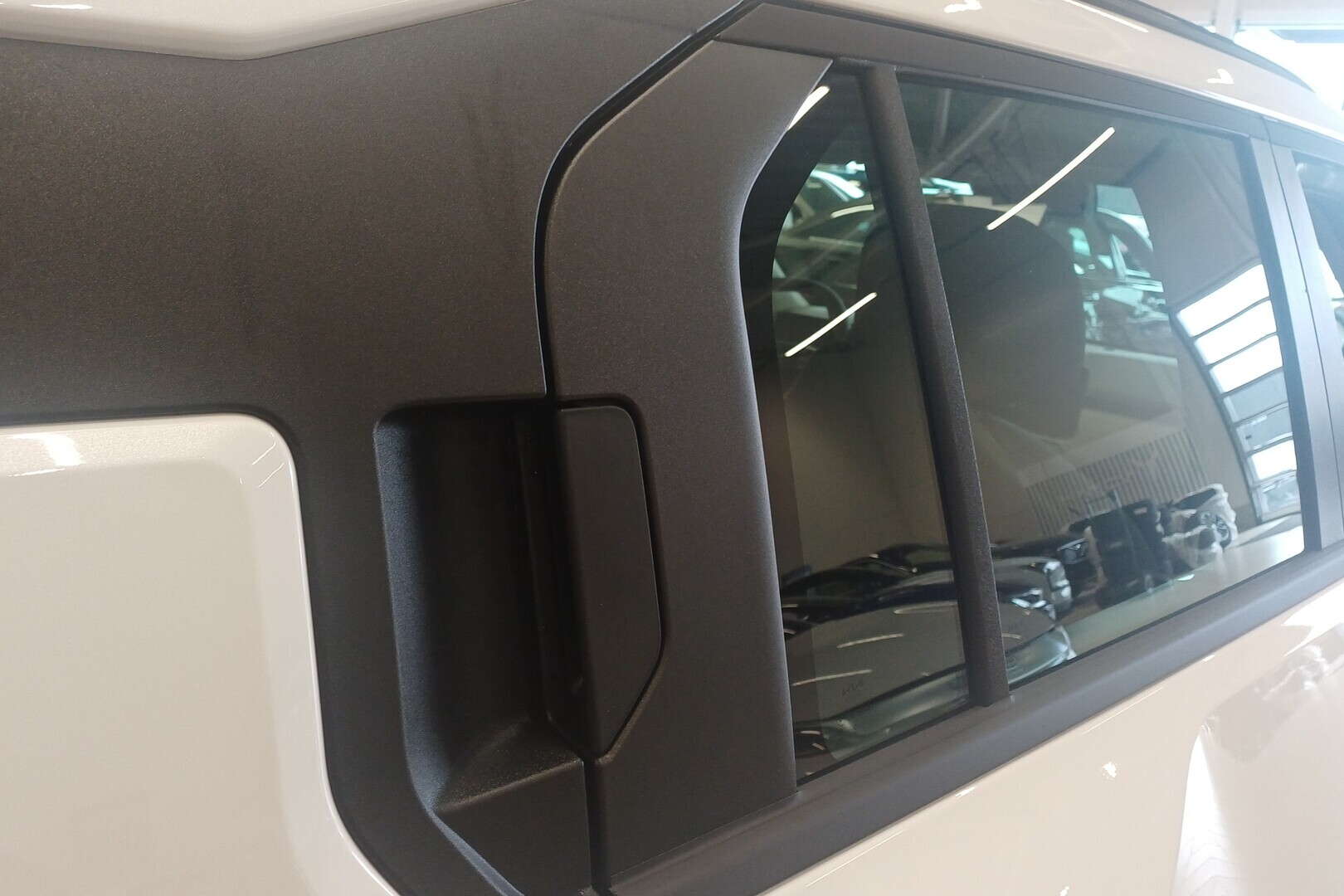 KIA EV3 27