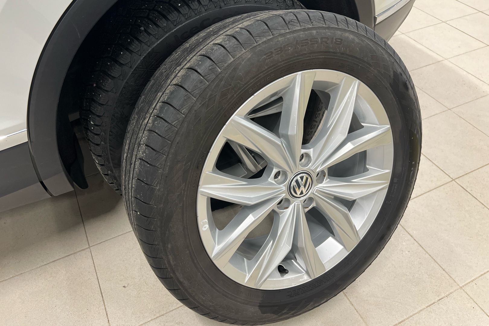 VOLKSWAGEN Tiguan 2019