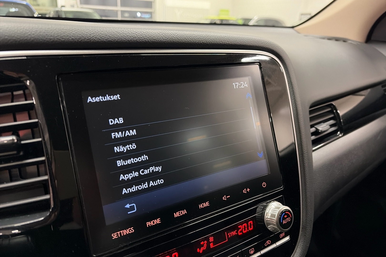 MITSUBISHI Outlander PHEV 2022