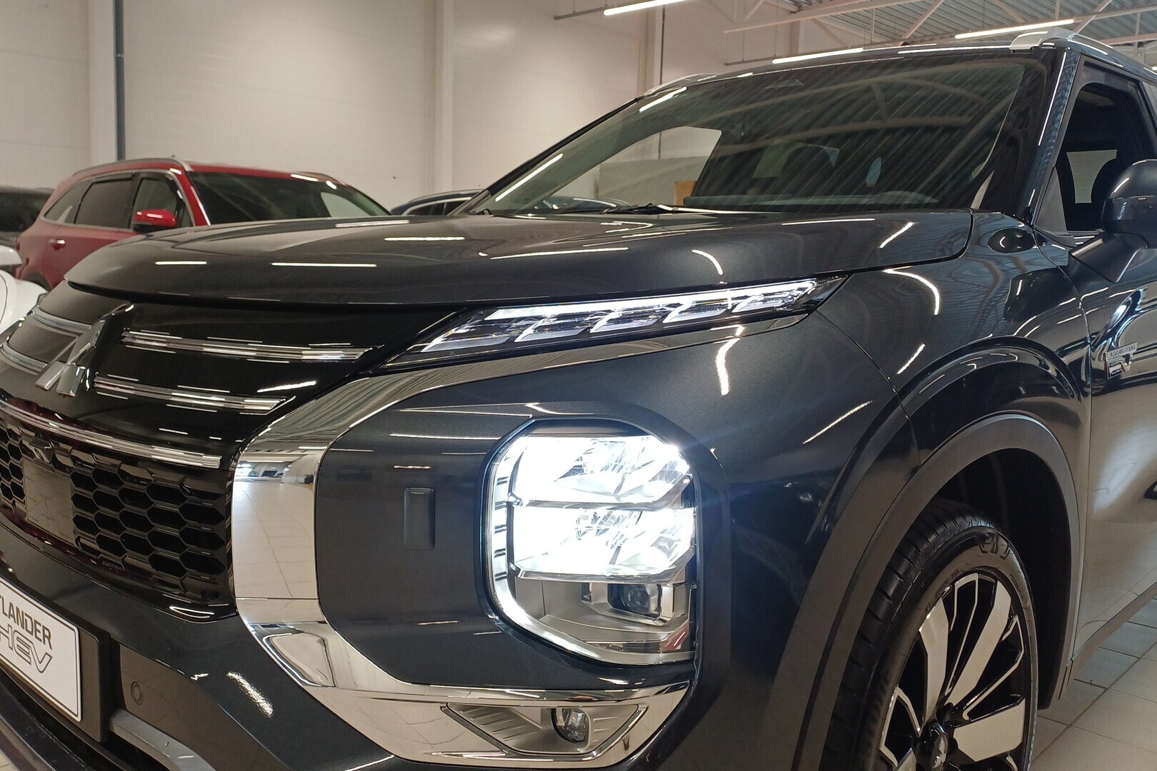 MITSUBISHI Outlander 2026