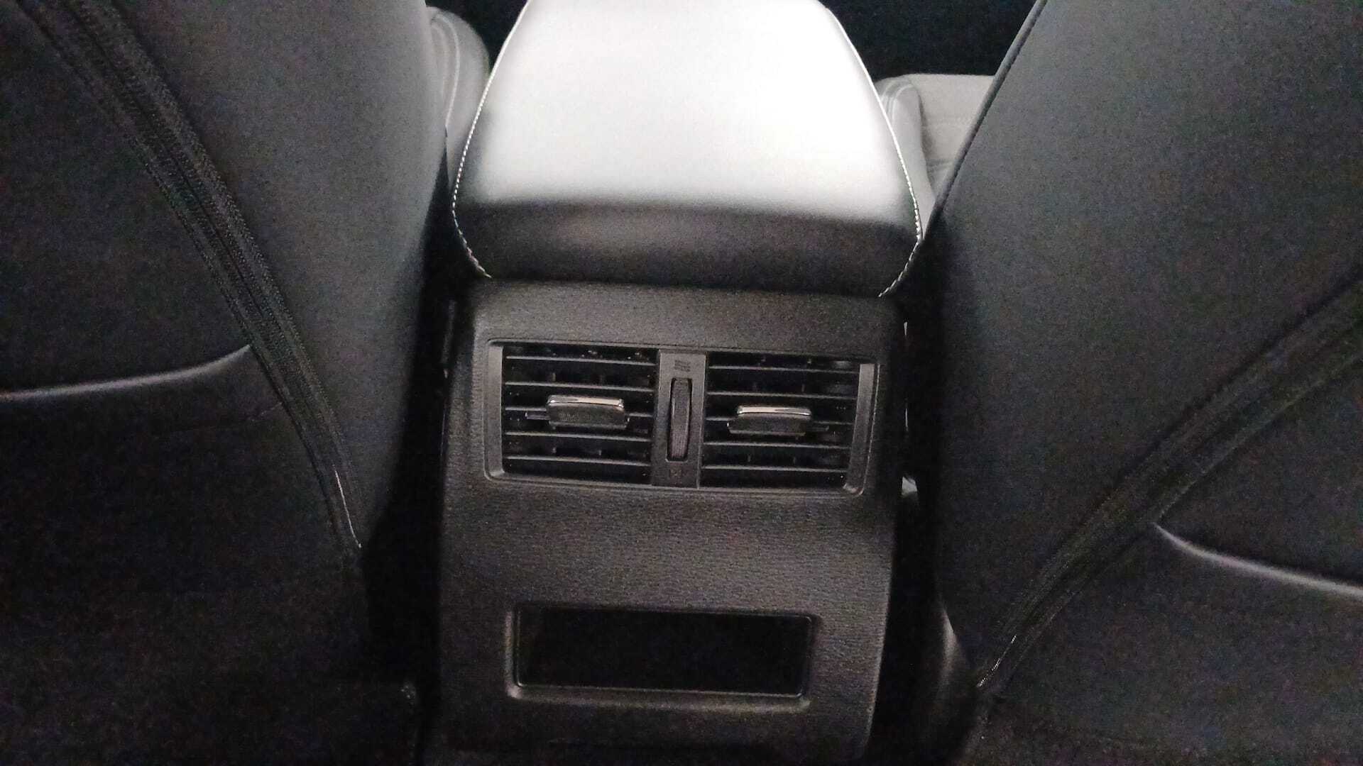 MITSUBISHI Outlander 2026