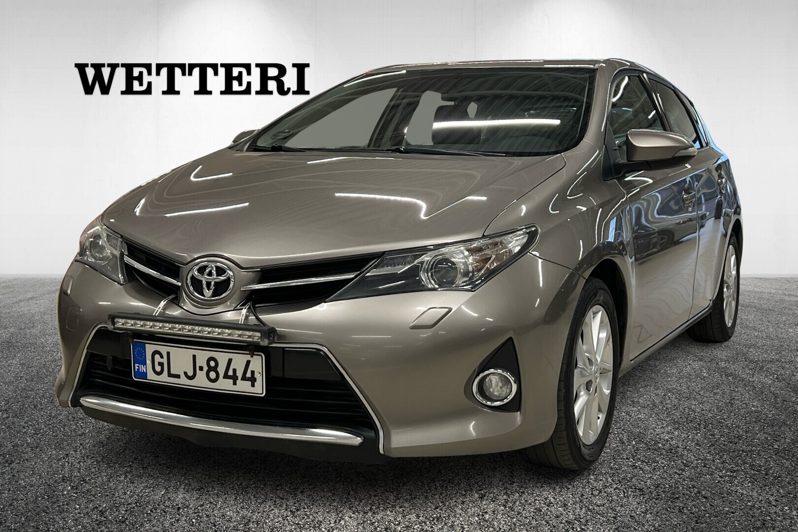 TOYOTA Auris 2014