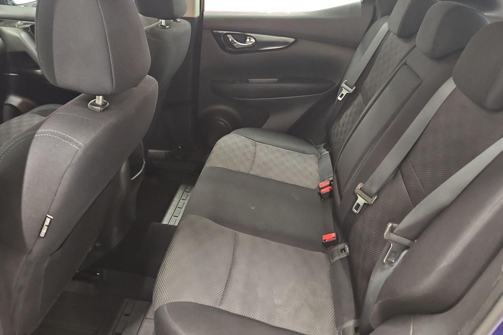 NISSAN Qashqai 11