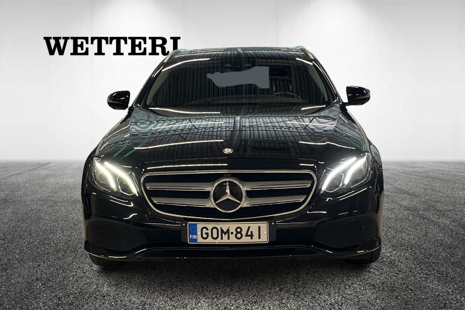 MERCEDES-BENZ E 2016