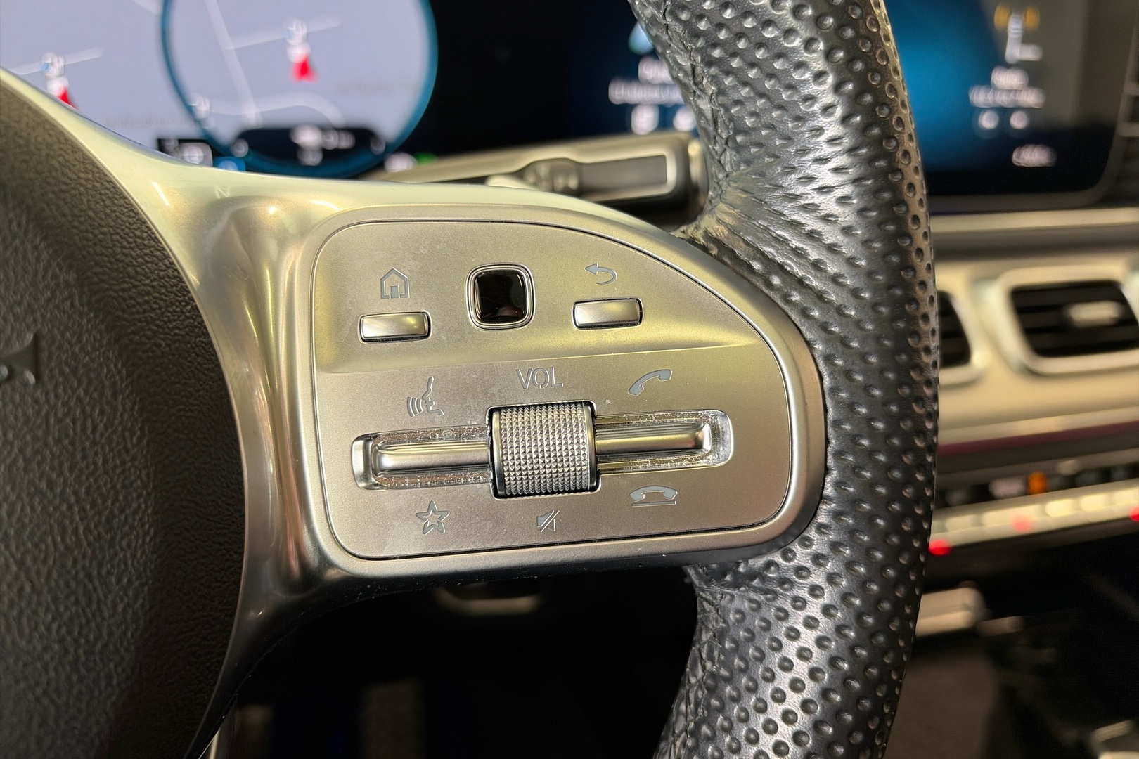 MERCEDES-BENZ GLE 2023