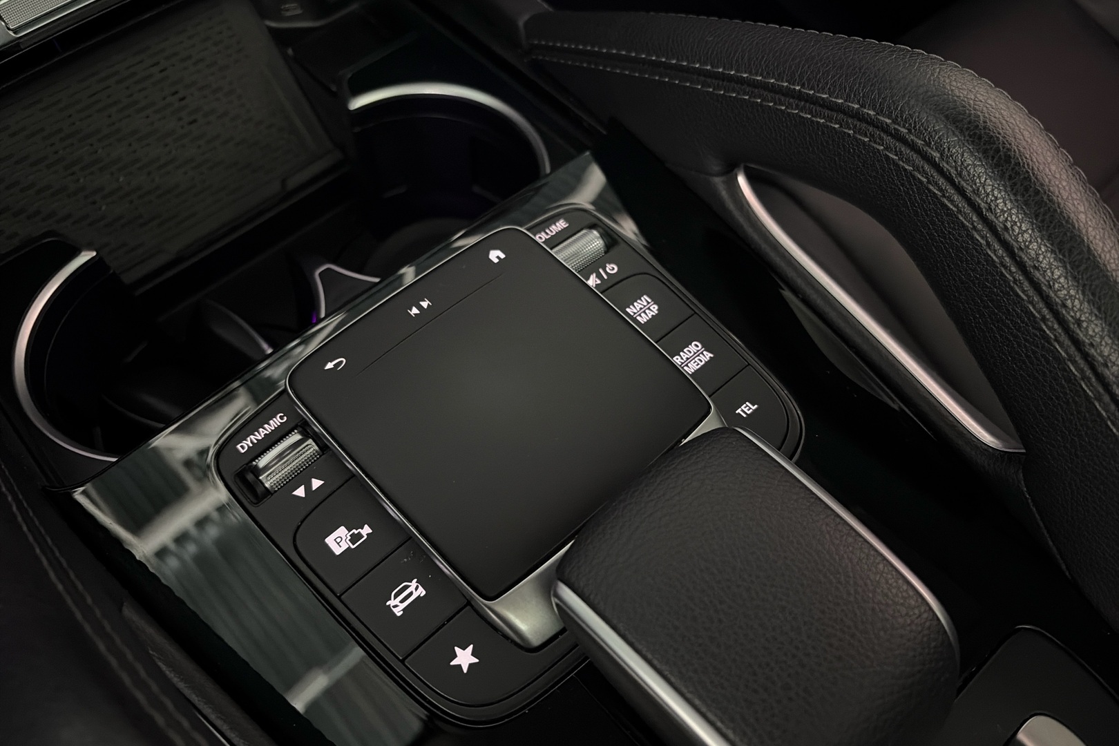 MERCEDES-BENZ GLE 2023