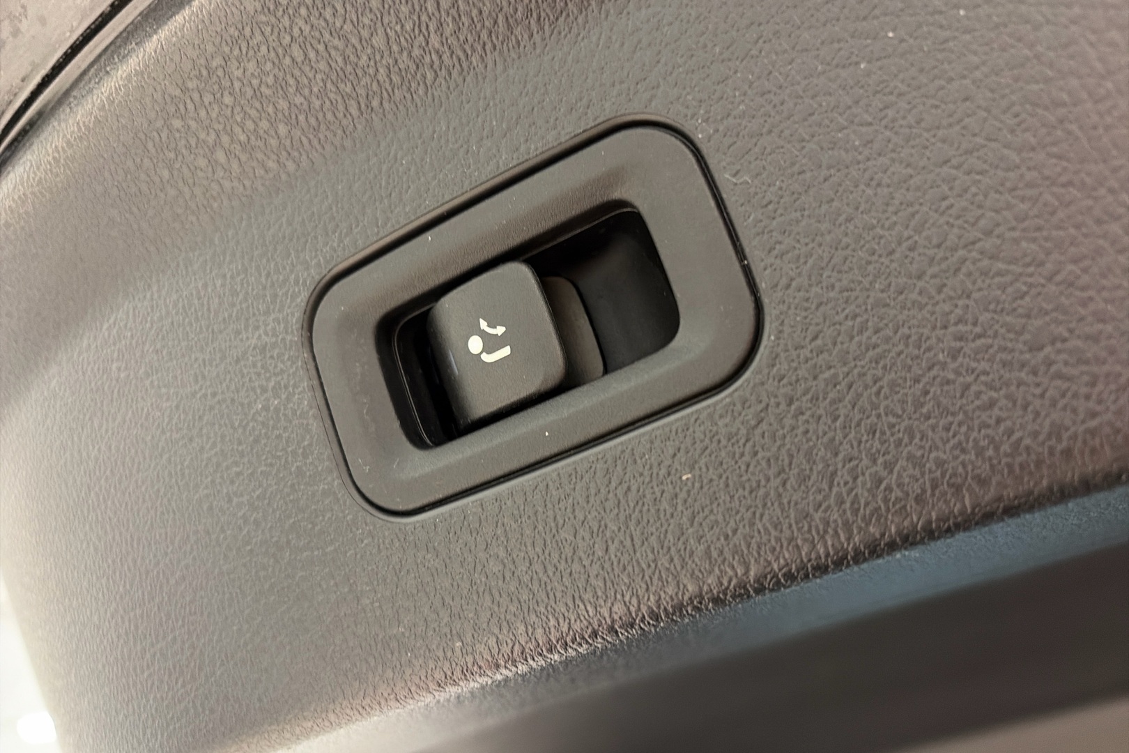 MERCEDES-BENZ GLE 2023