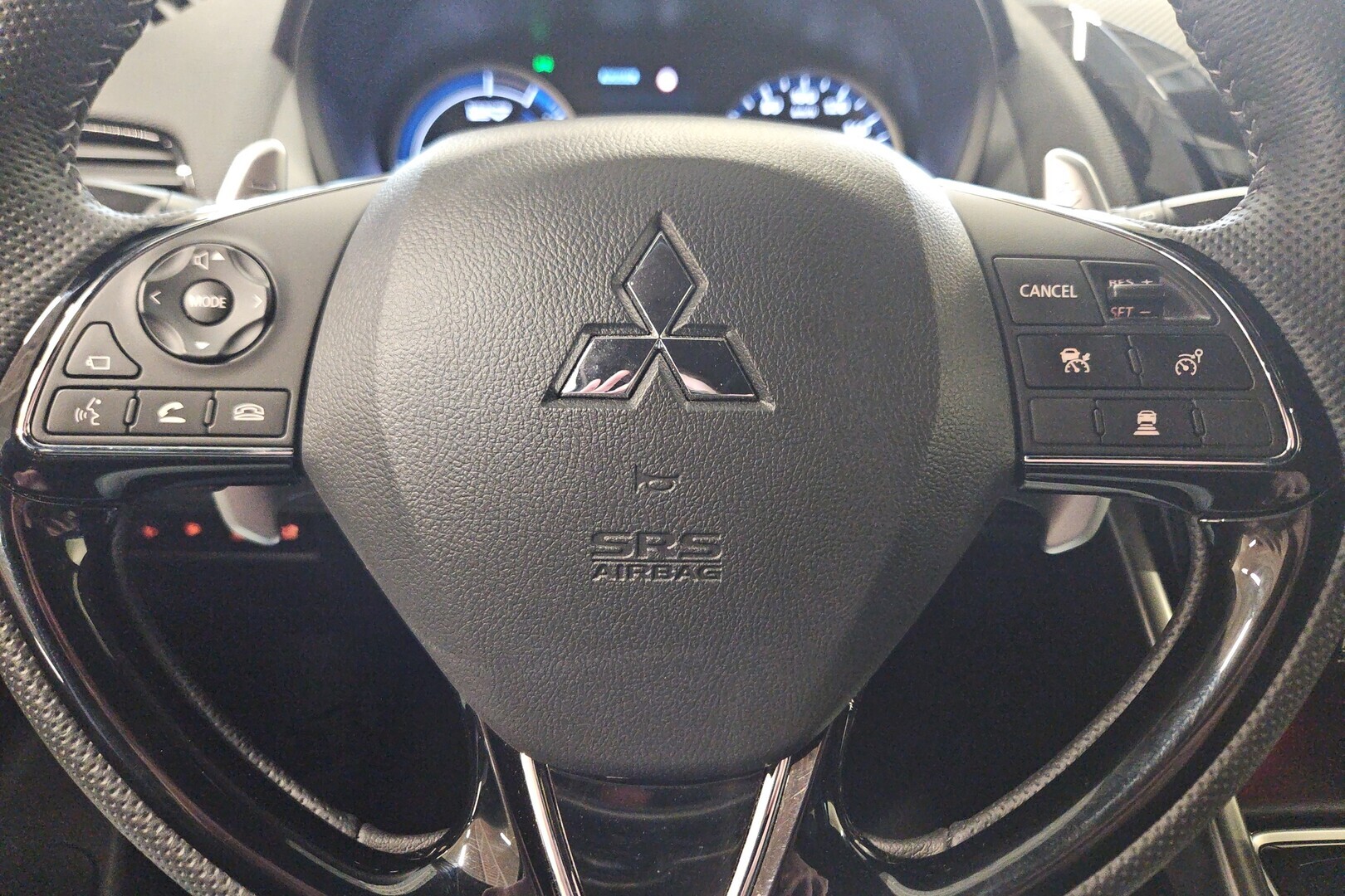 MITSUBISHI Eclipse Cross 2025