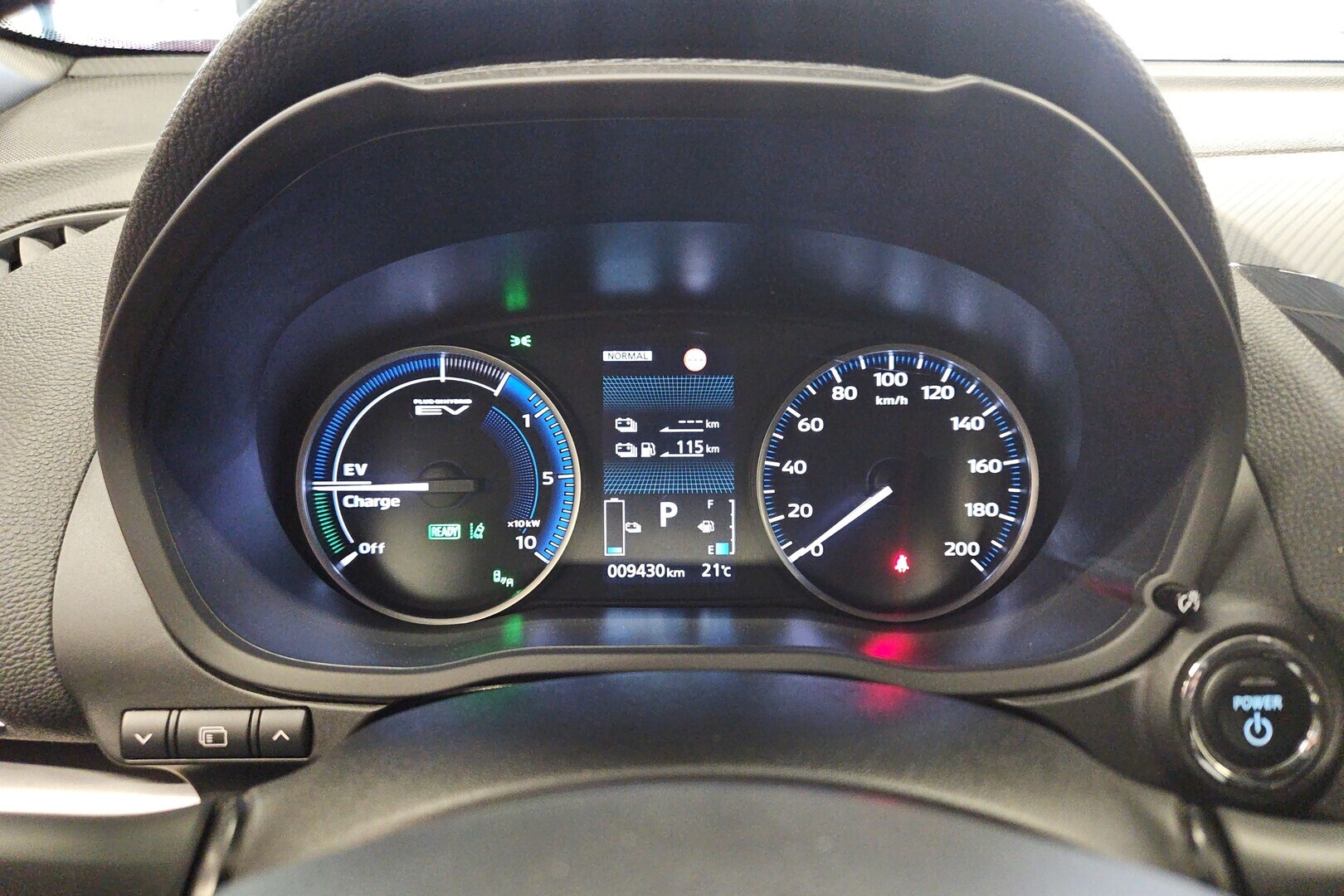 MITSUBISHI Eclipse Cross 2025