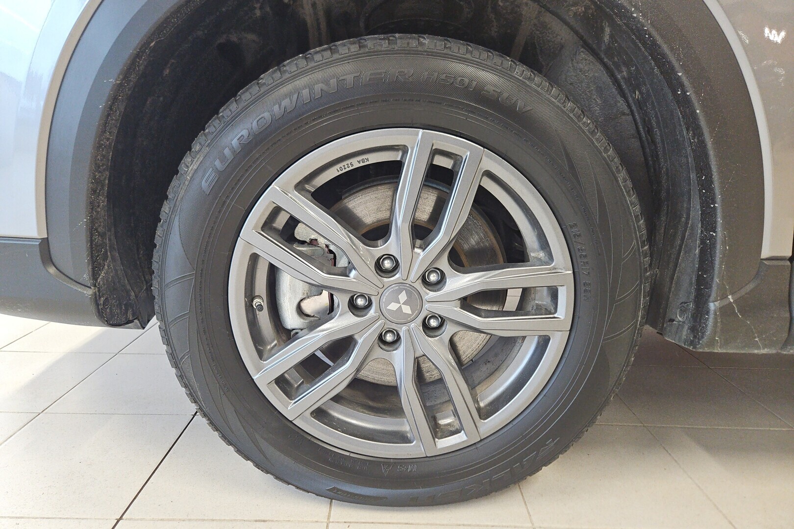 MITSUBISHI Eclipse Cross 2025