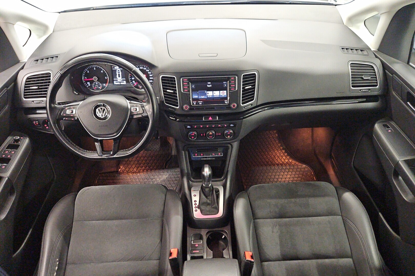 VOLKSWAGEN Sharan 2017