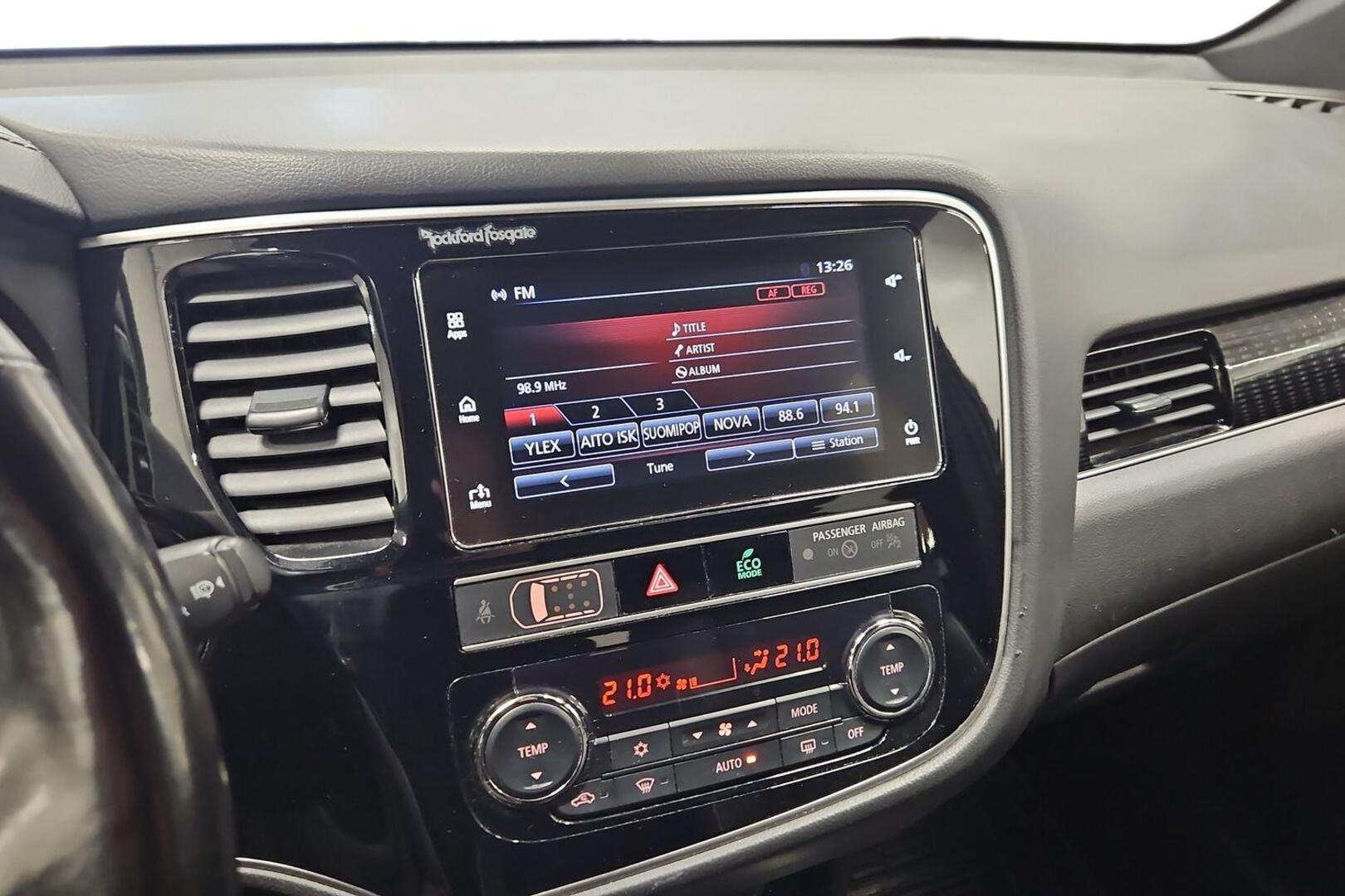 MITSUBISHI Outlander PHEV 2019