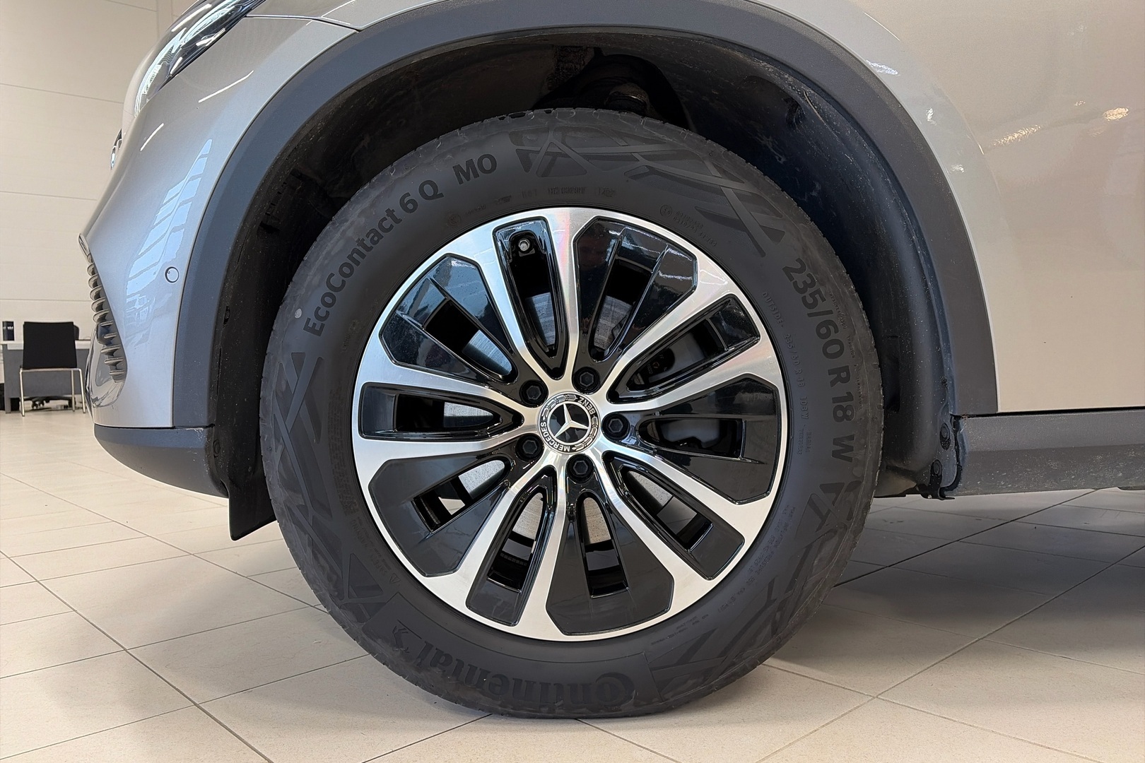 MERCEDES-BENZ GLC 2023