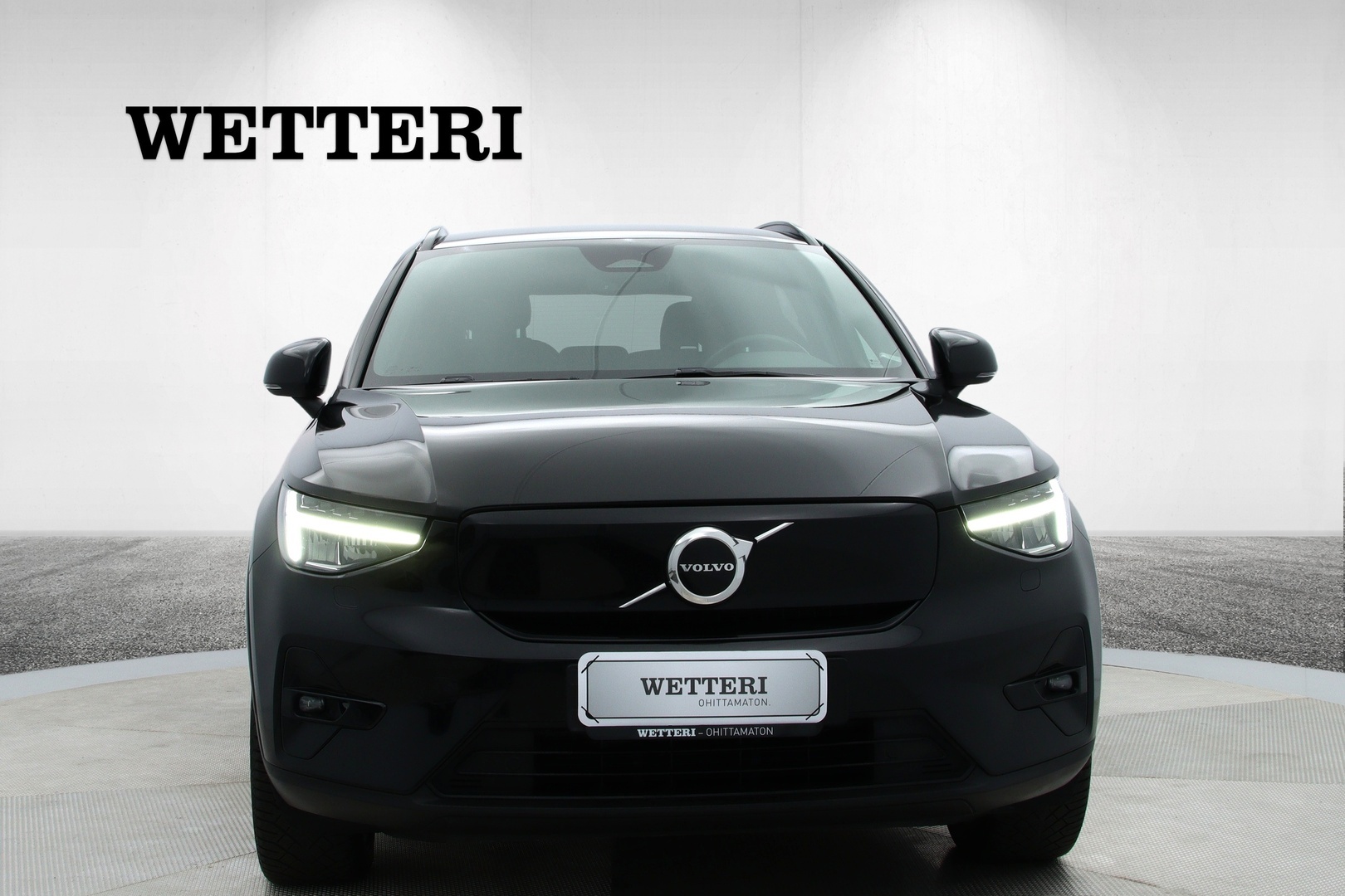 VOLVO XC40 2023